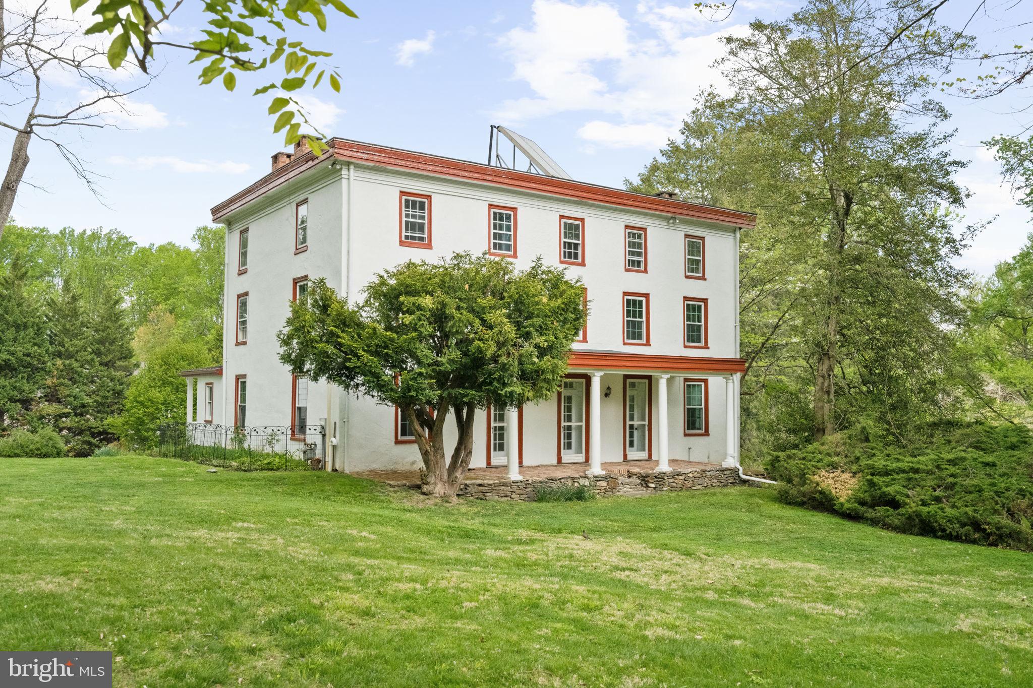INDIAN SPRINGS - Residential