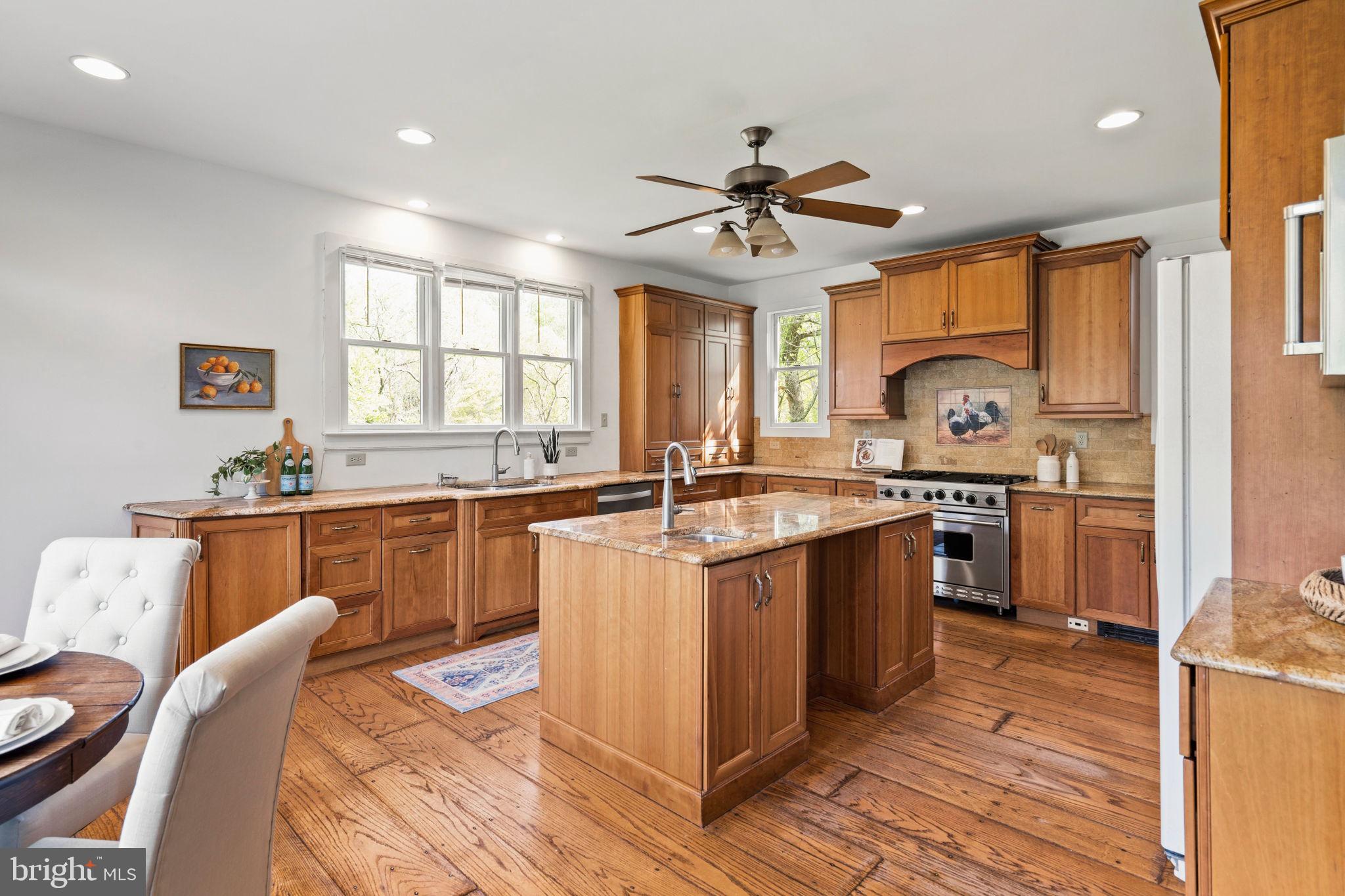 INDIAN SPRINGS - Residential