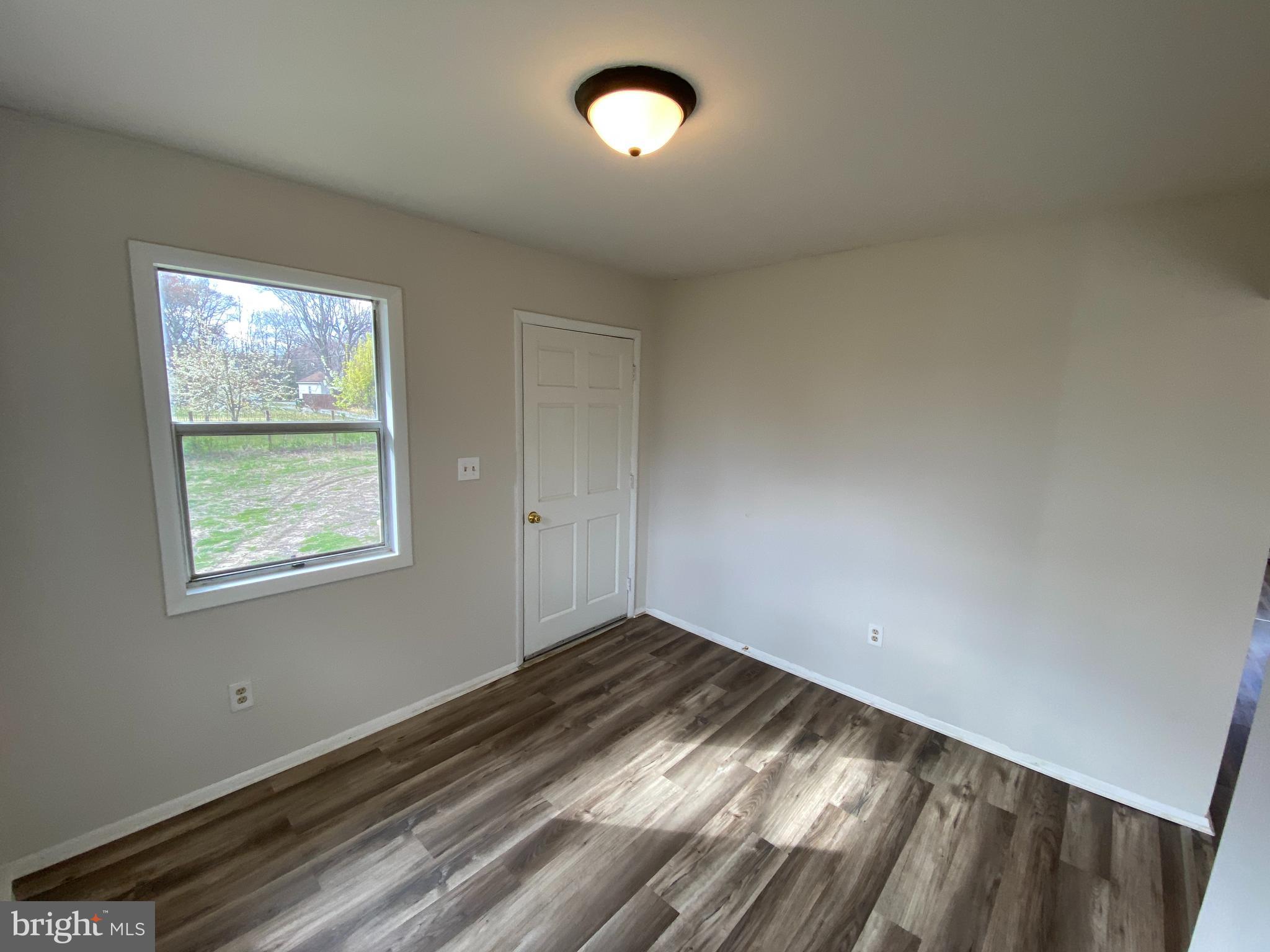 DAHLGREN DISTRICT - Residential Lease