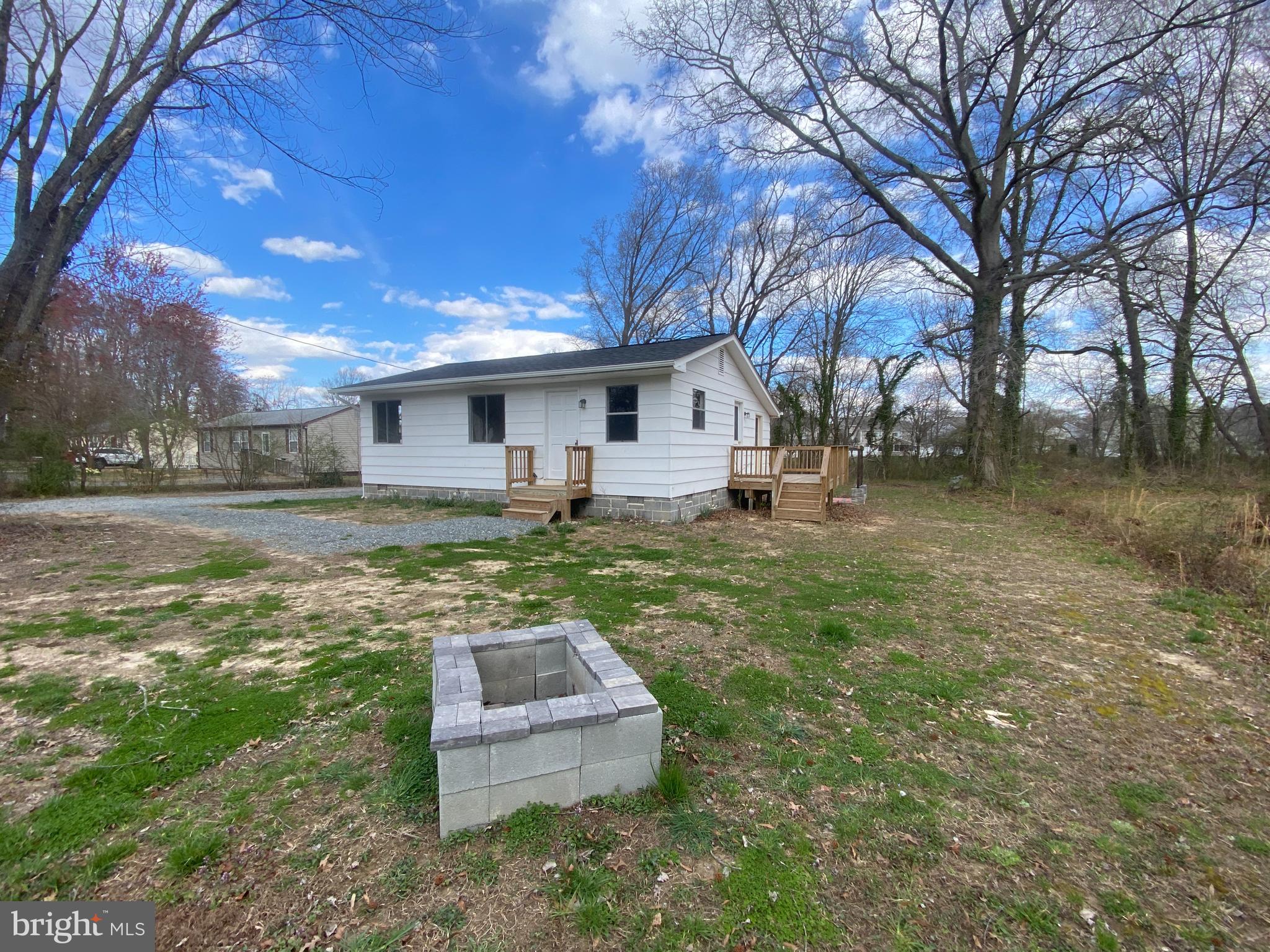 DAHLGREN DISTRICT - Residential Lease