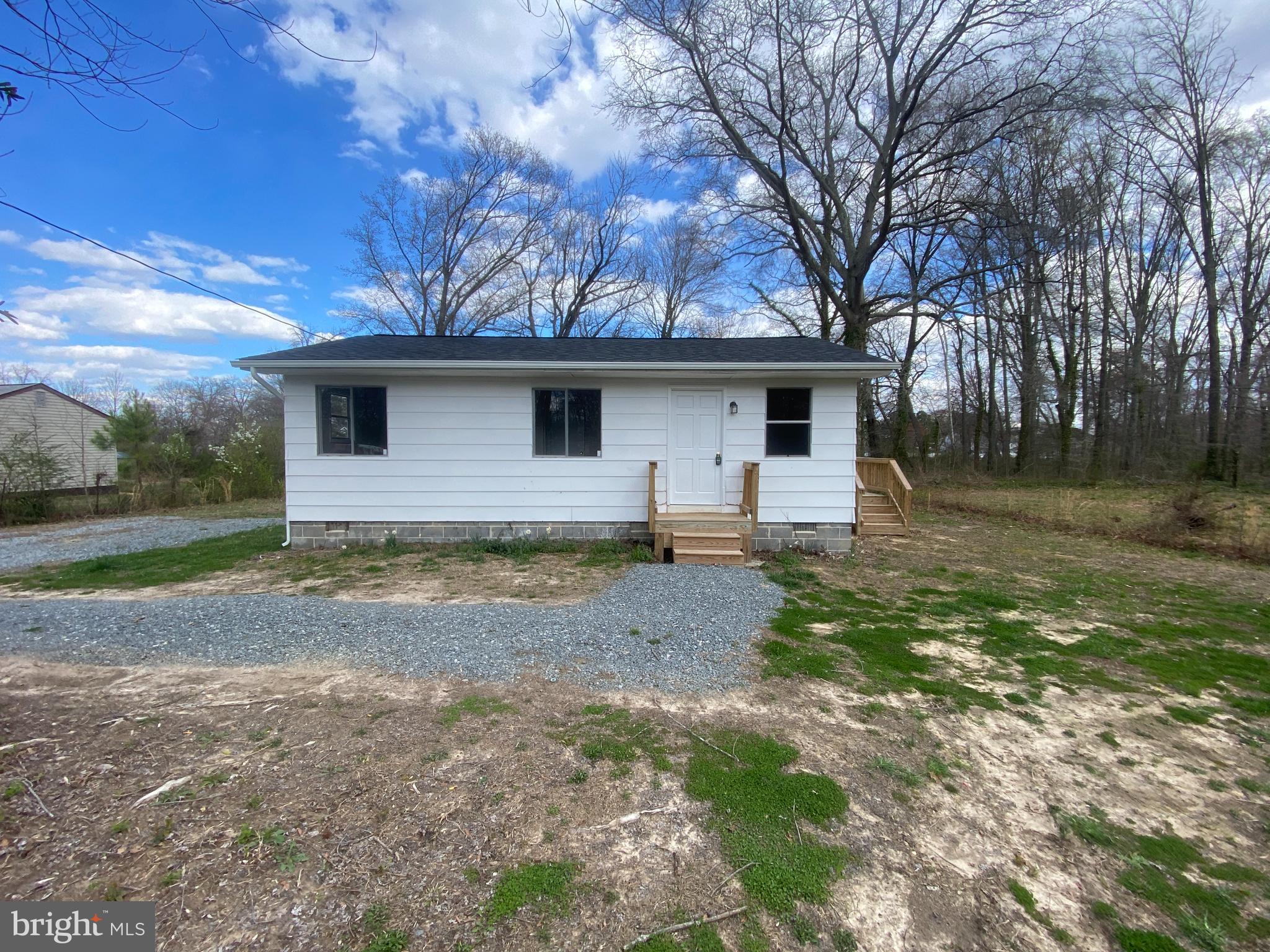 Discover this charming 640 sq ft ranch-style rambler in Dahlgren! Featuring 3 bedrooms and 1 bathroom, this cozy home offers a warm and inviting atmosphere. Enjoy the convenience of nearby access to NSWC and Machodoc Creek Marina perfect for those who appreciate waterfront activities. Inside, you'll find stylish vinyl plank flooring and an open kitchen layout, complete with laundry hookups for added ease. Step outside to a generous yard, ideal for outdoor entertaining or simply relaxing in the sunshine.
**Washer/Dryer hookups available.
**Listing pictures were taken before previous tenant occupancy.
CREDIT: Good Credit Required
PETS: Sorry, No Cats. Small Dogs Only (30lbs or less) - Maximum - 2 Pets
PET FEE: $450/pet non-refundable fee
VOUCHERS: Housing Choice Vouchers accepted
UTILITIES: Tenant Pays All
APPLICATION FEE: $65 per applicant
SECURITY DEPOSIT: Minimum One month's rent (Please note that in certain cases, a double deposit may be required)
RESIDENT BENEFIT PACKAGE: $25/month
LEASING FEE: $125 One time due with Move-in Funds.
