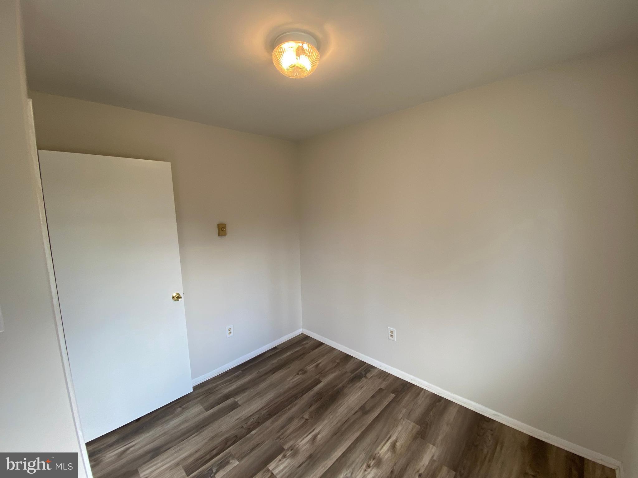 DAHLGREN DISTRICT - Residential Lease