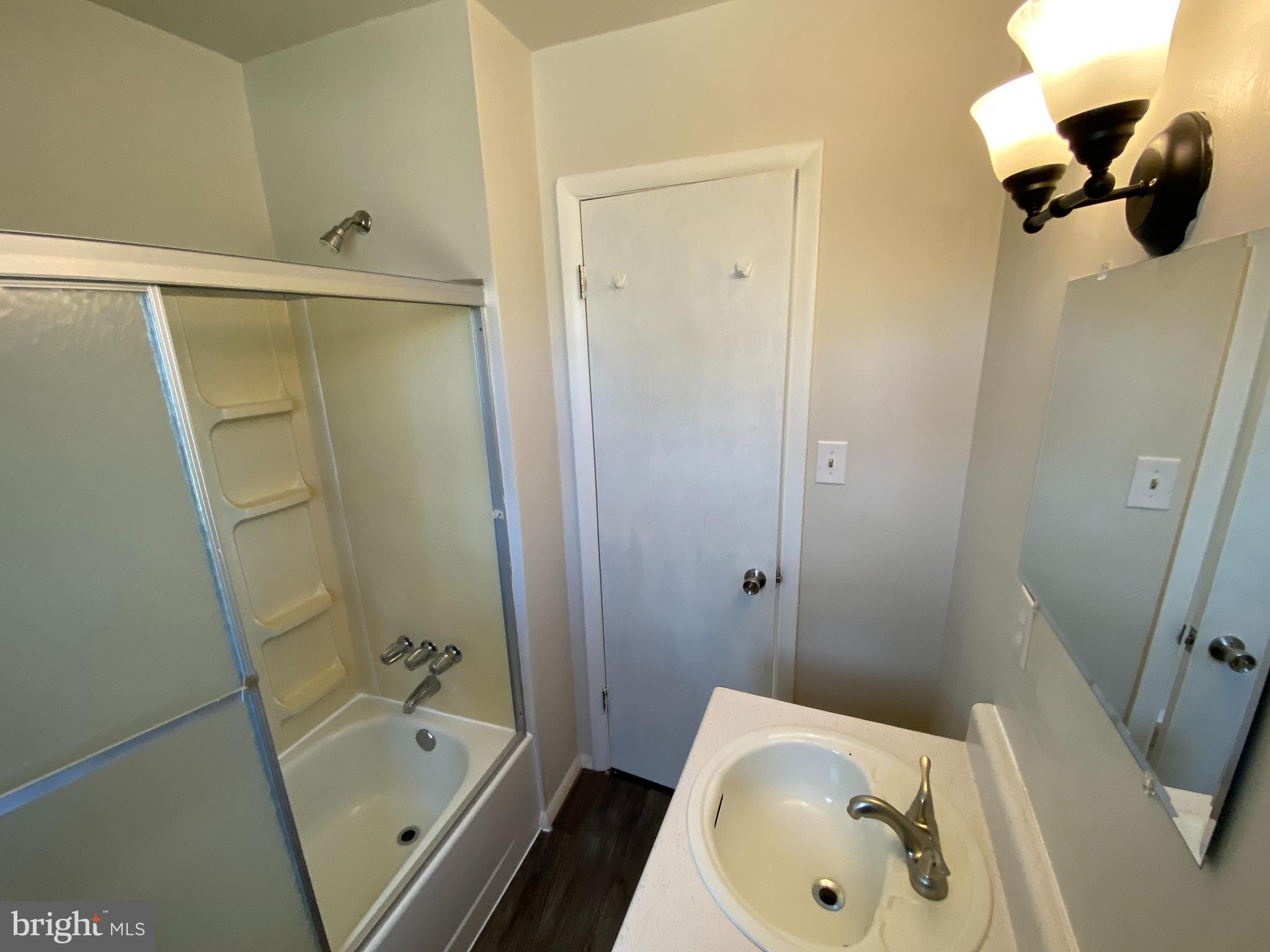 DAHLGREN DISTRICT - Residential Lease