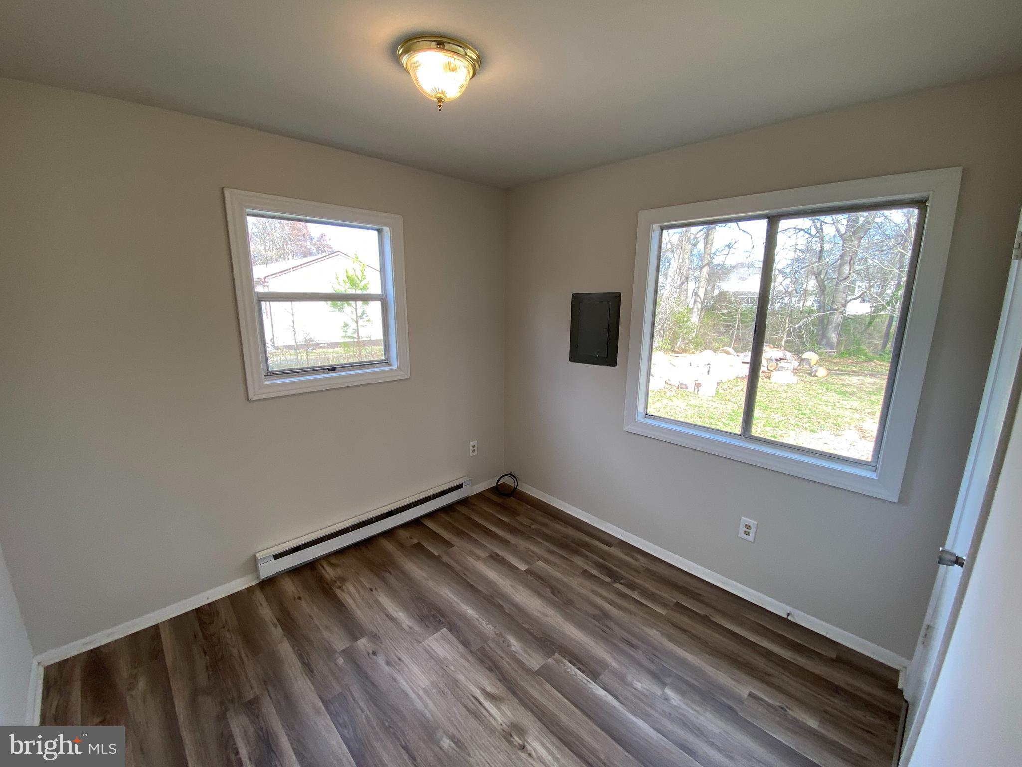 DAHLGREN DISTRICT - Residential Lease