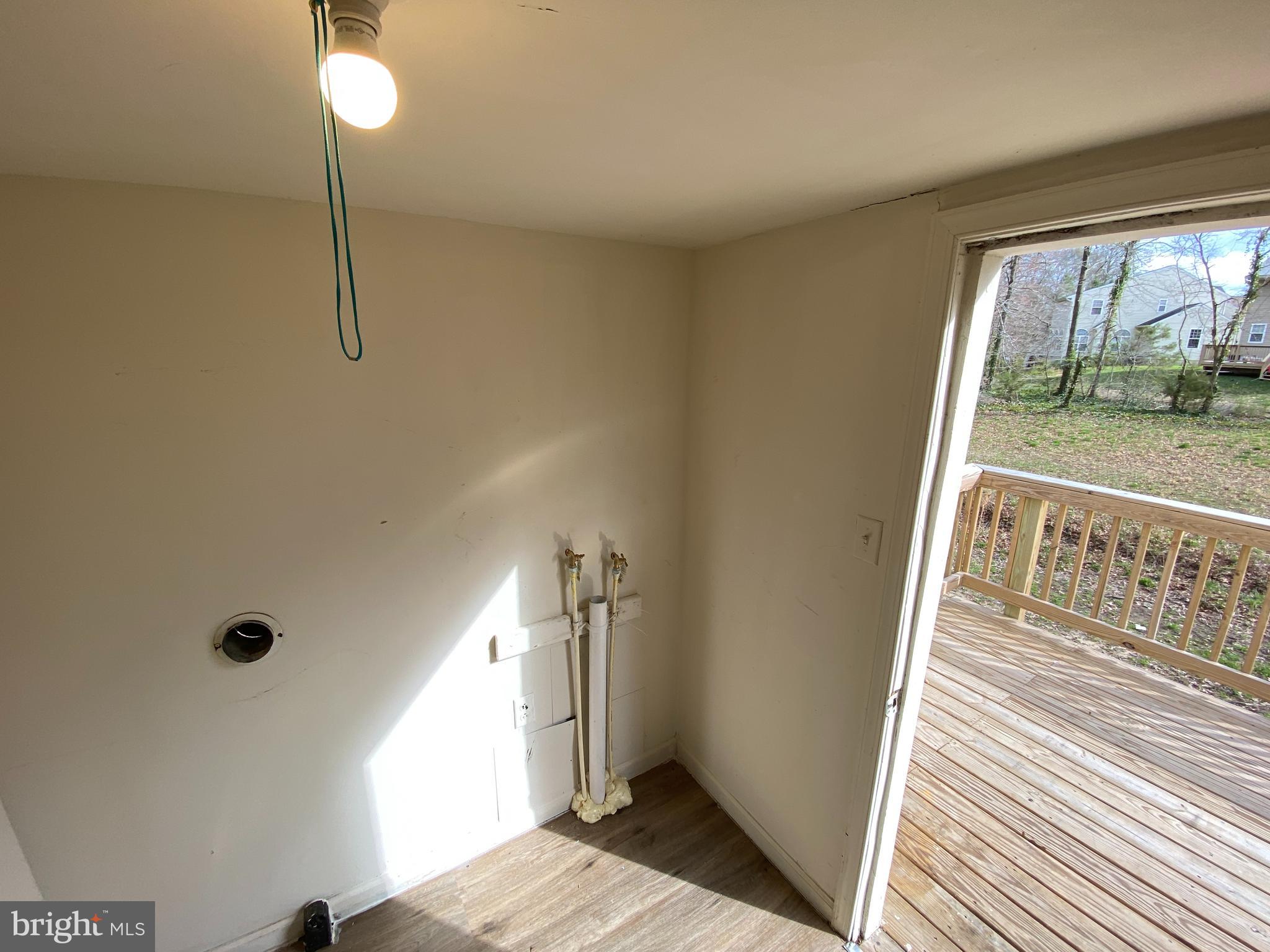 DAHLGREN DISTRICT - Residential Lease