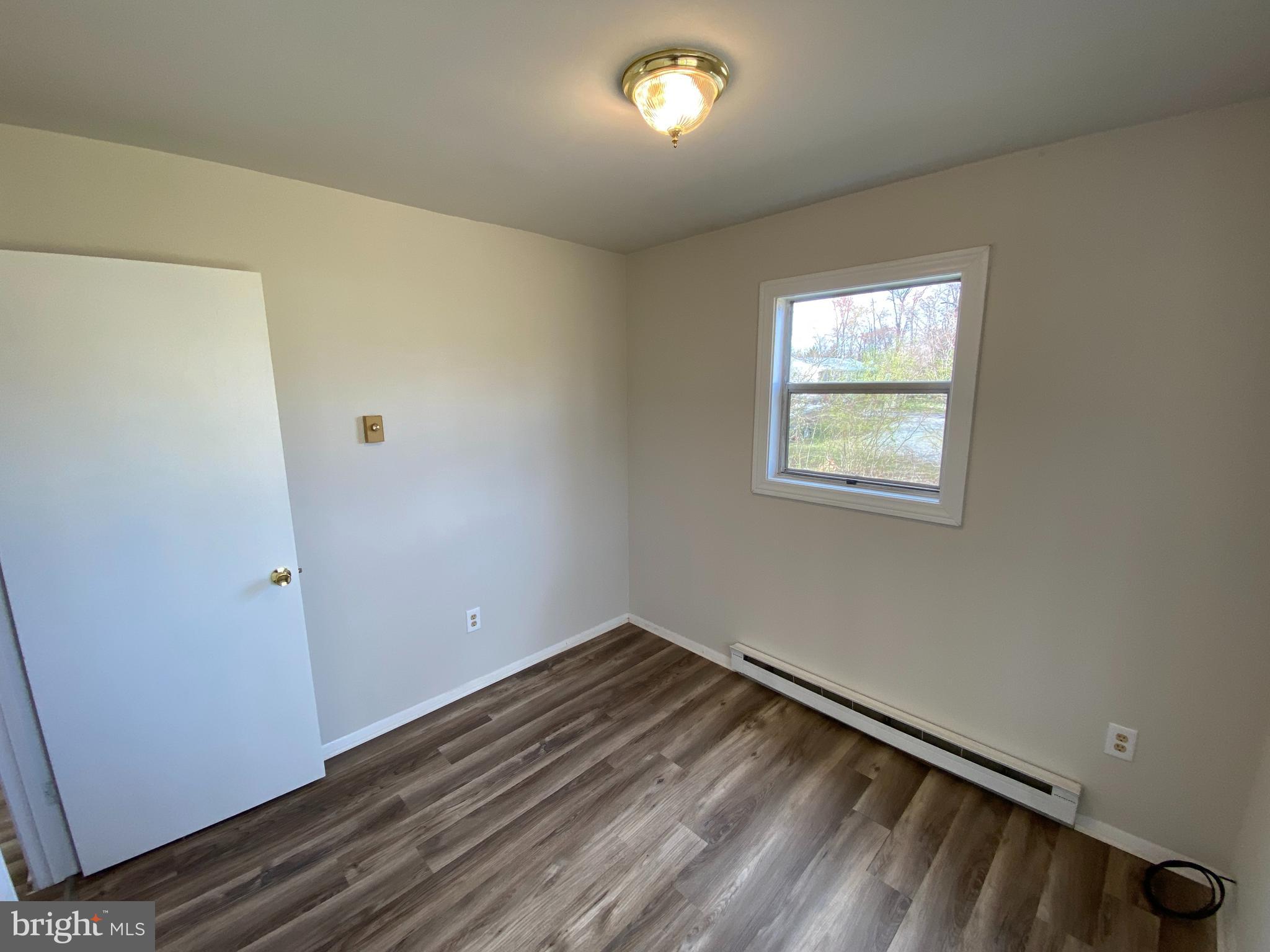 DAHLGREN DISTRICT - Residential Lease