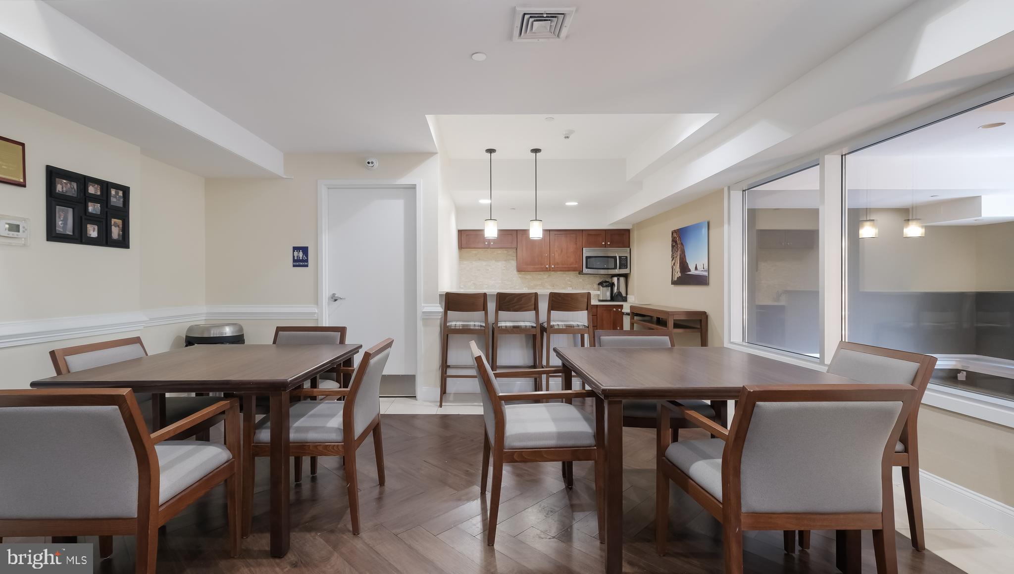 HUNTINGDON PLACE - Residential