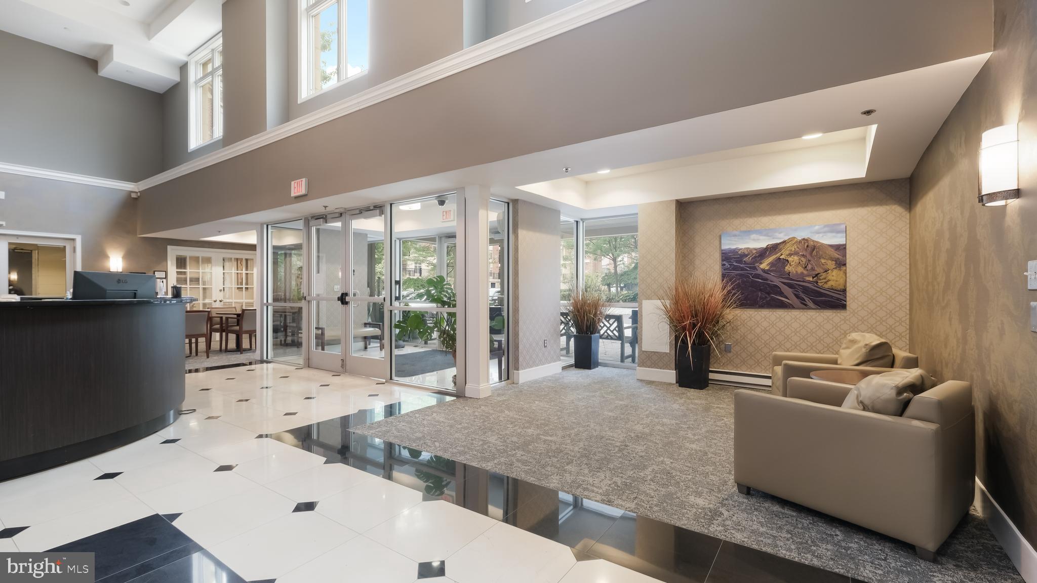 HUNTINGDON PLACE - Residential