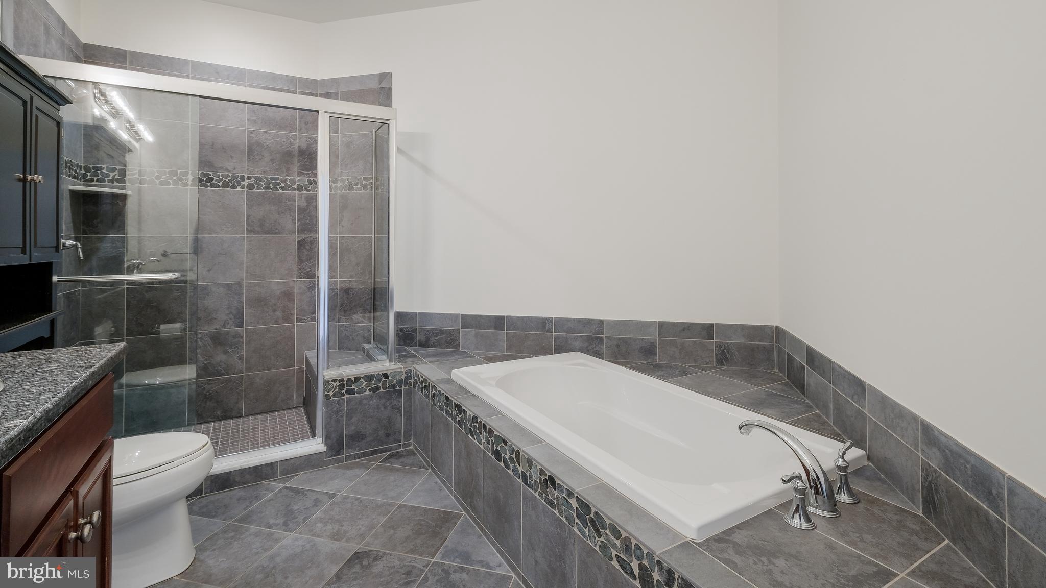 HUNTINGDON PLACE - Residential