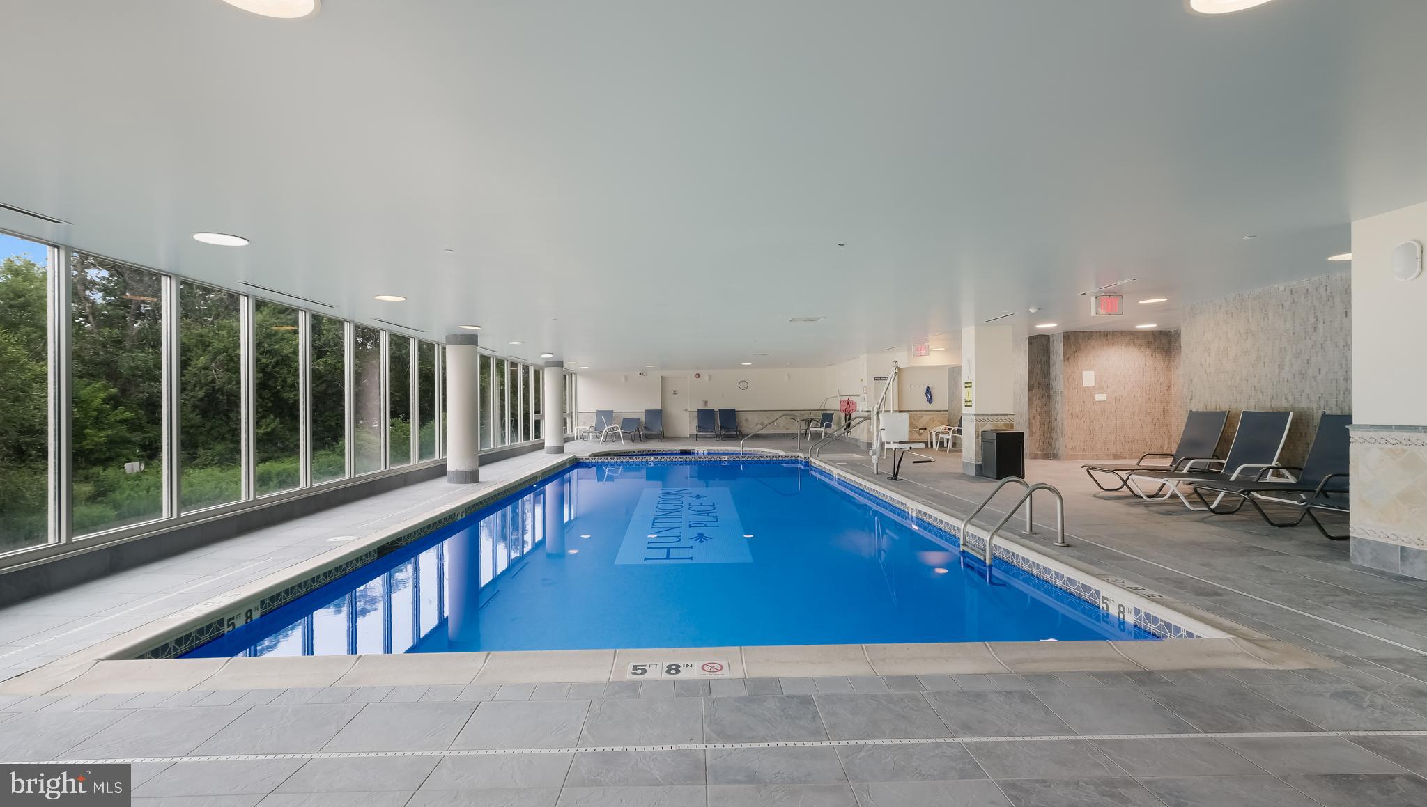 HUNTINGDON PLACE - Residential