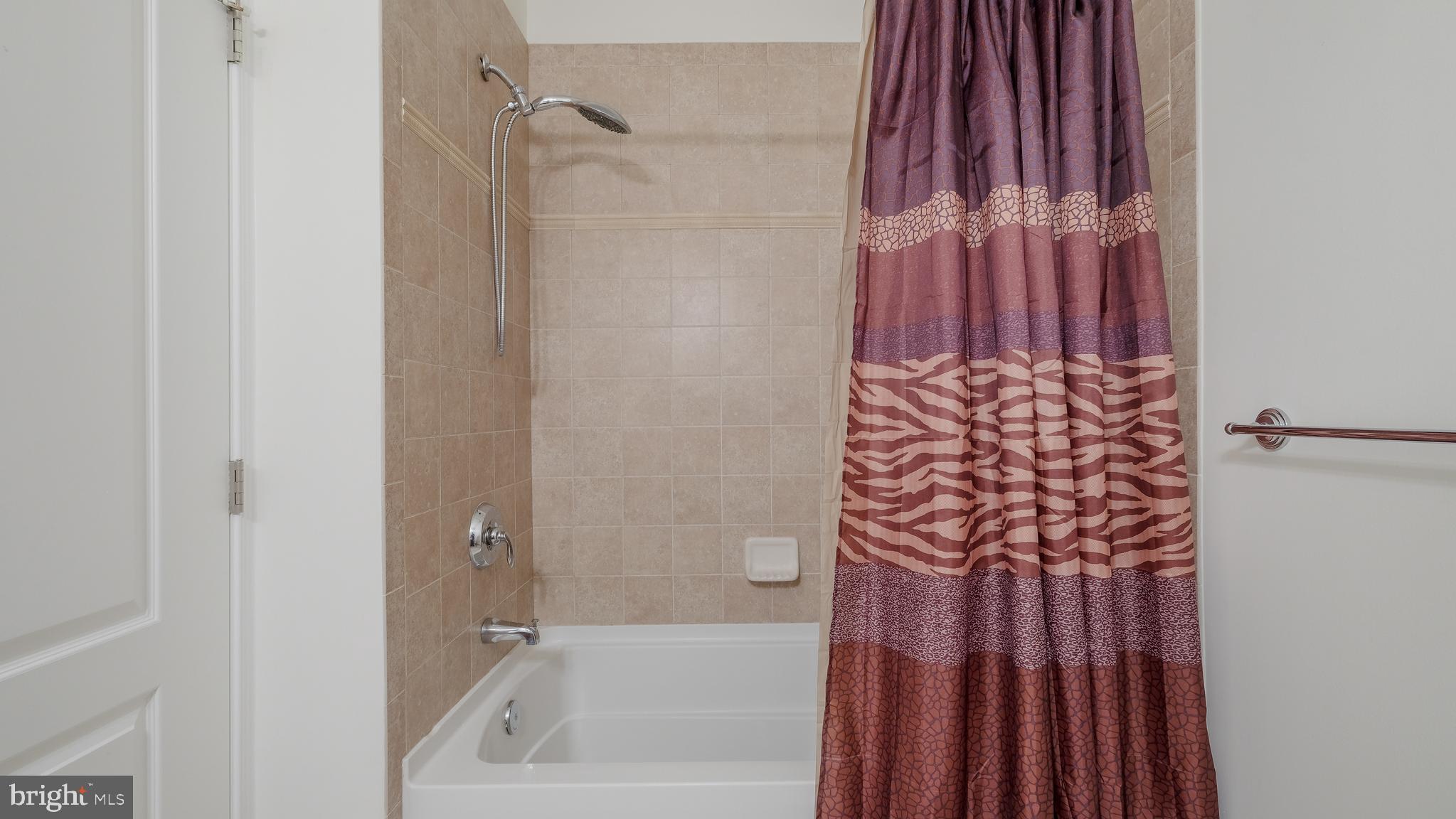 HUNTINGDON PLACE - Residential