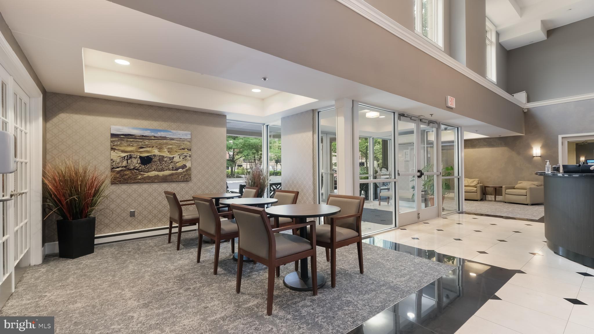 HUNTINGDON PLACE - Residential