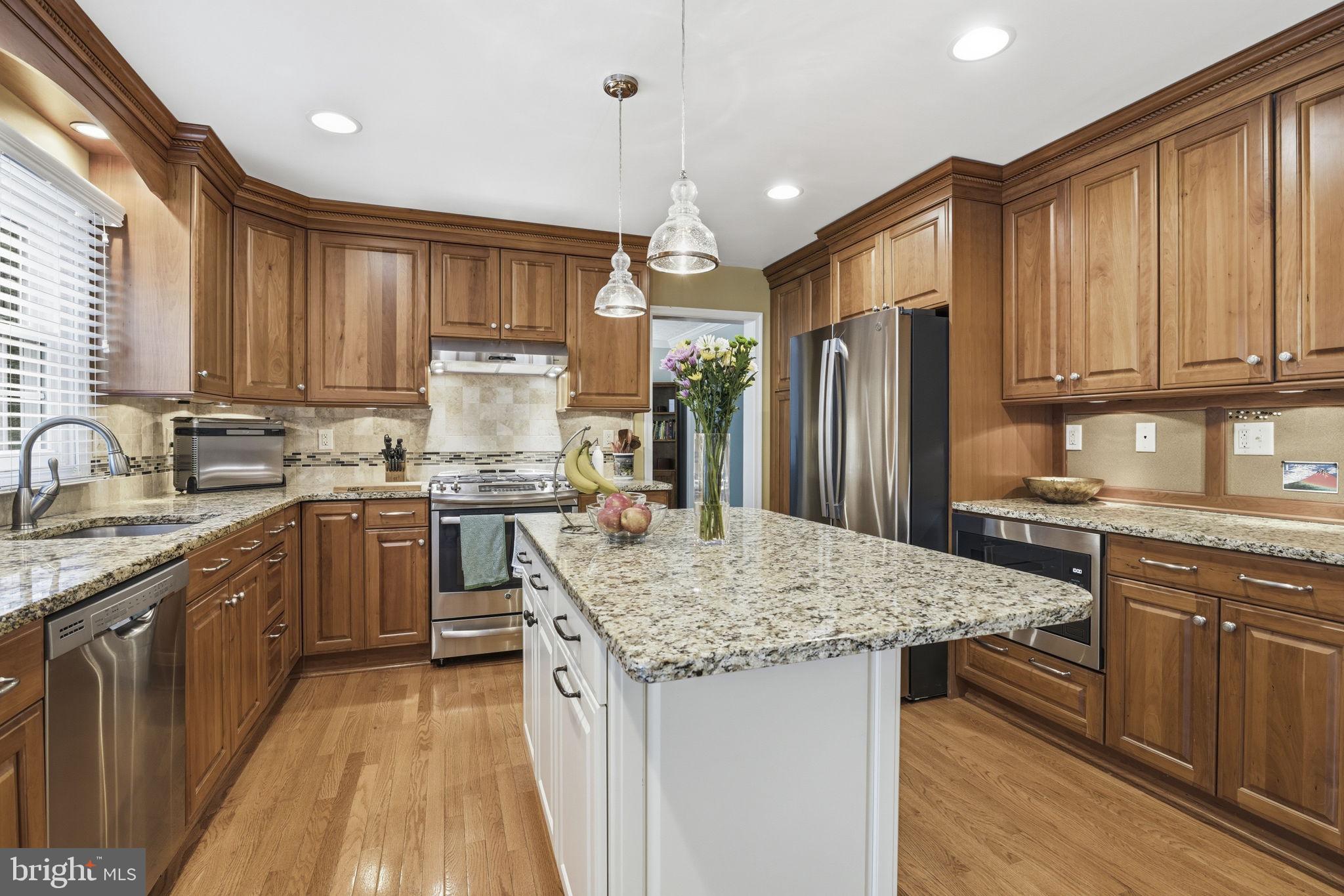 514 ANN PLACE