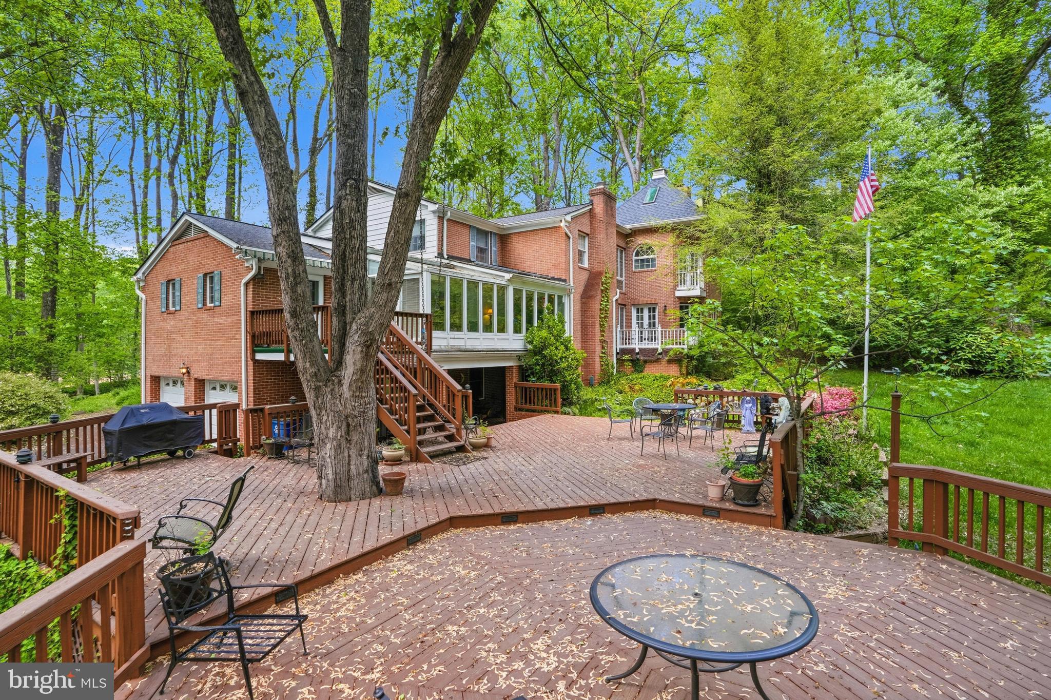 8545 OLD DOMINION DRIVE