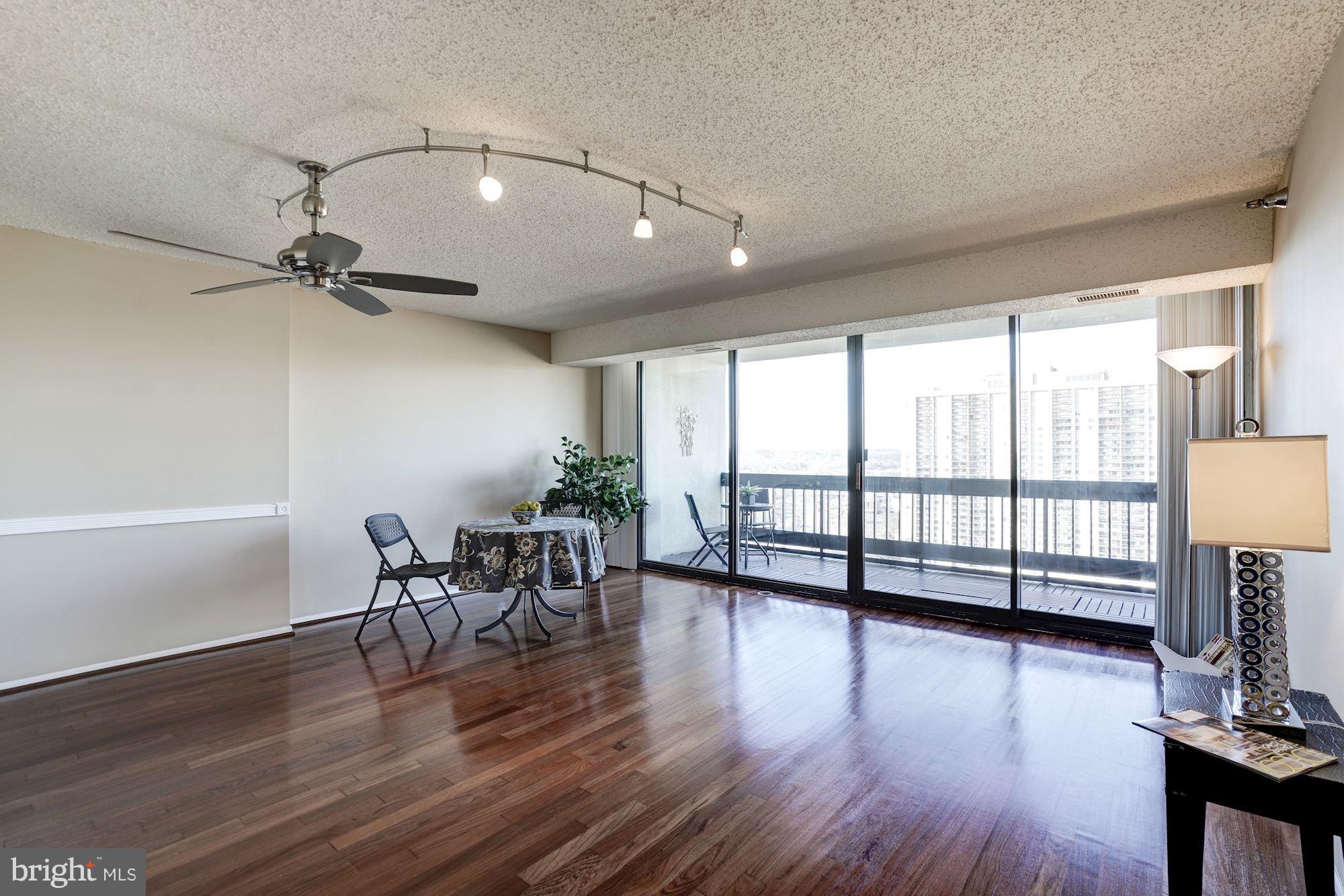 SKYLINE SQUARE CONDO - Residential