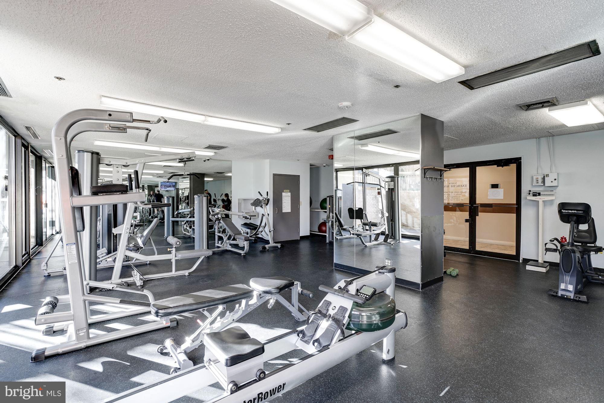 SKYLINE SQUARE CONDO - Residential