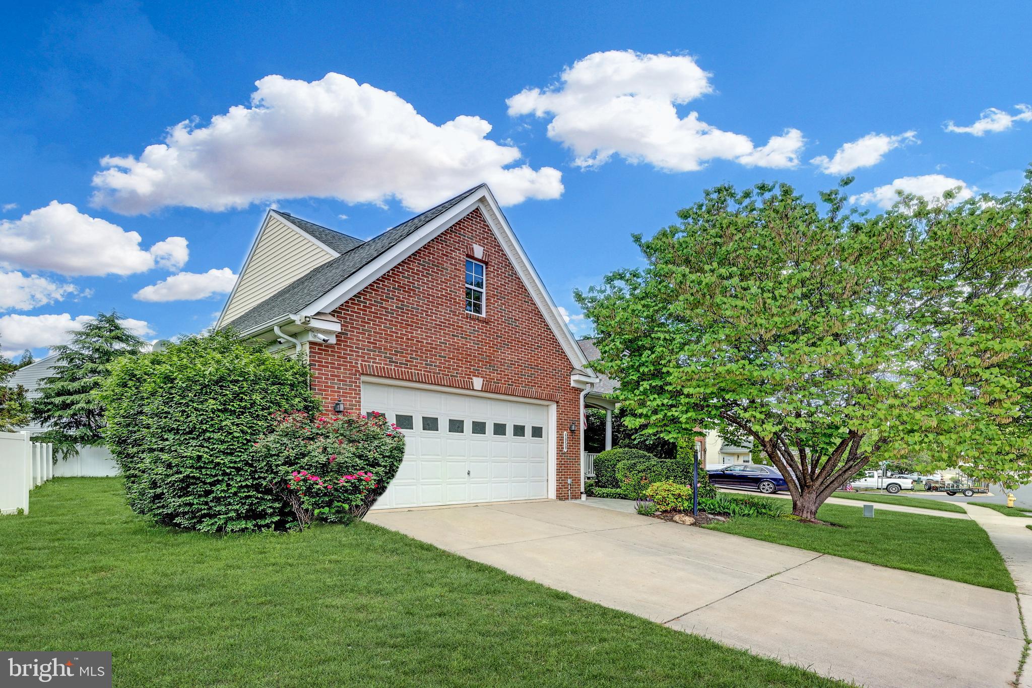 OAKLANDS - Residential