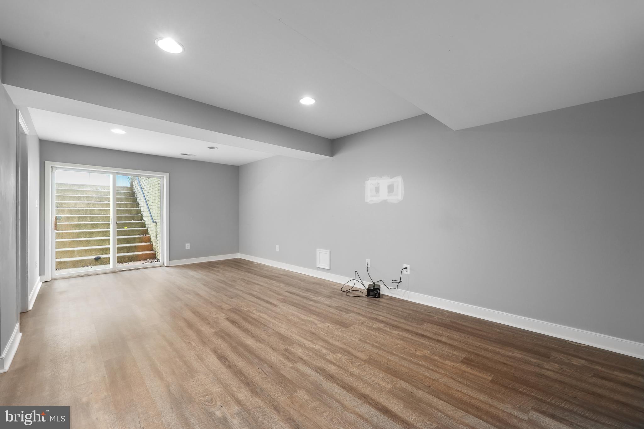 OAKLANDS - Residential