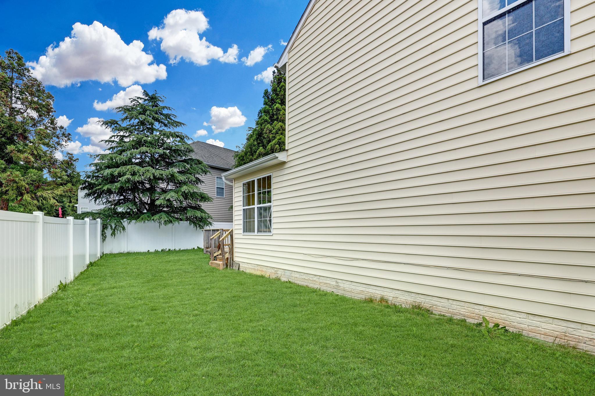 OAKLANDS - Residential