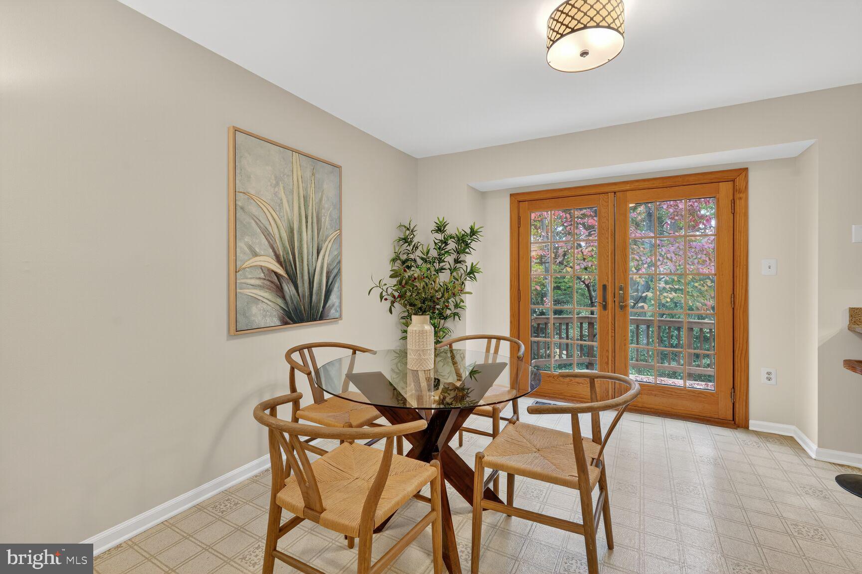 WILLOW CREEK - Residential