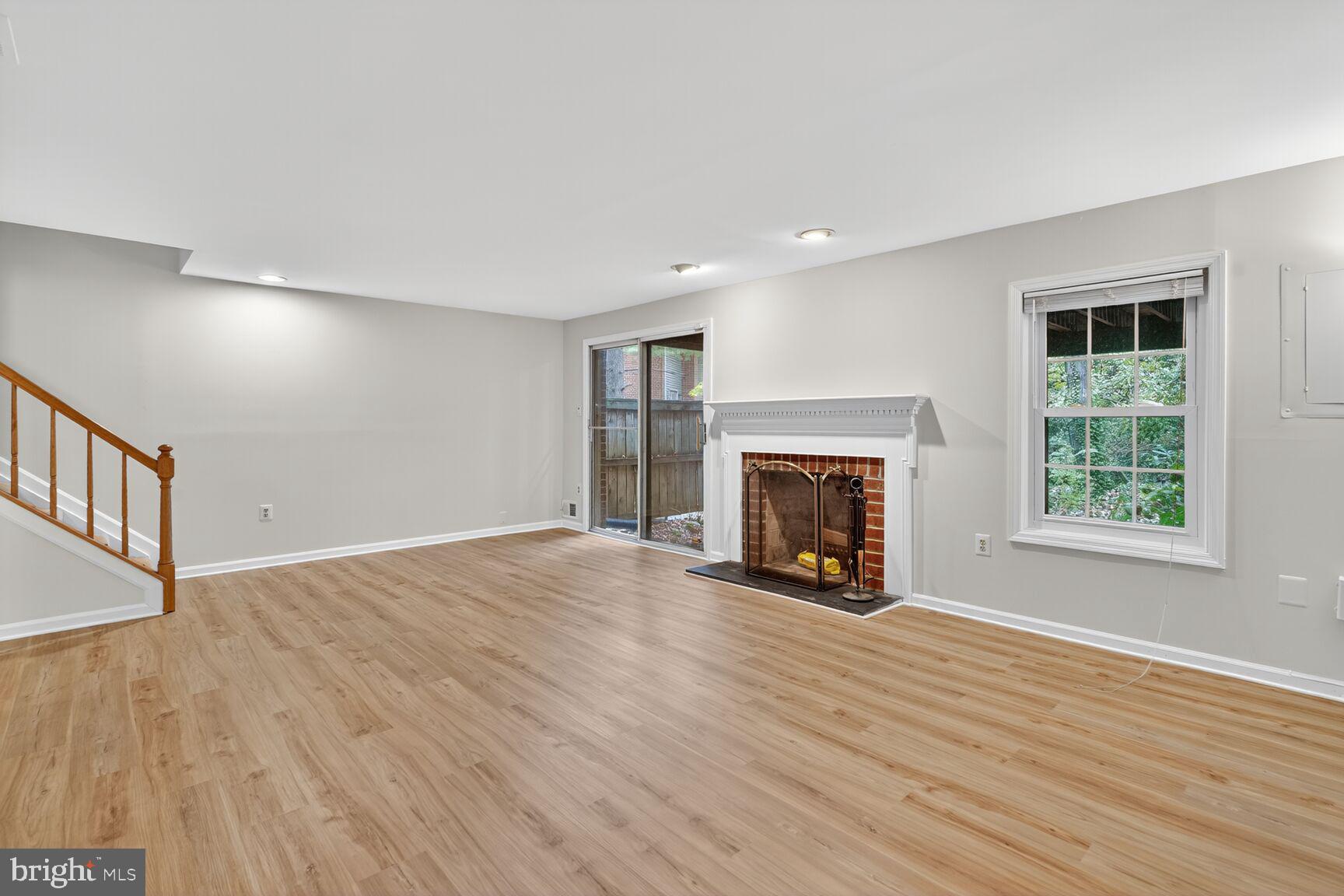 WILLOW CREEK - Residential