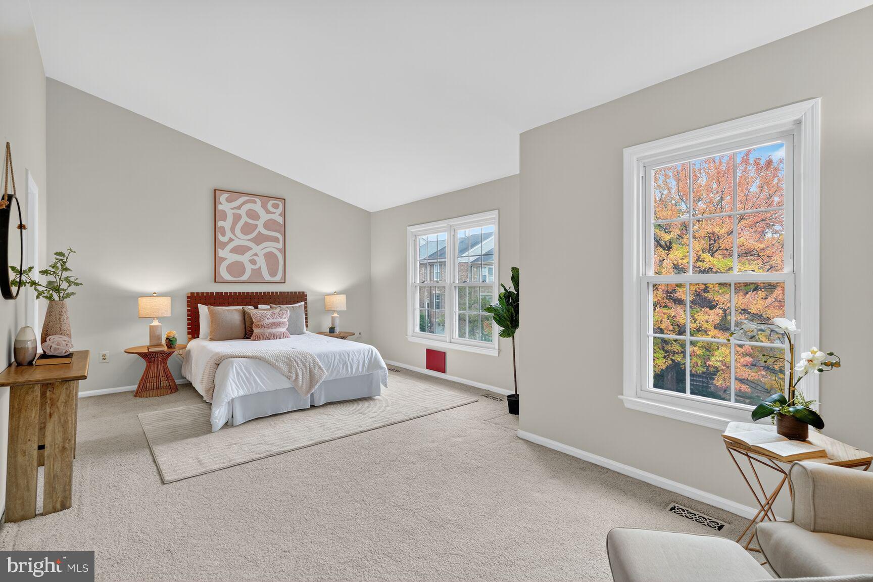 WILLOW CREEK - Residential