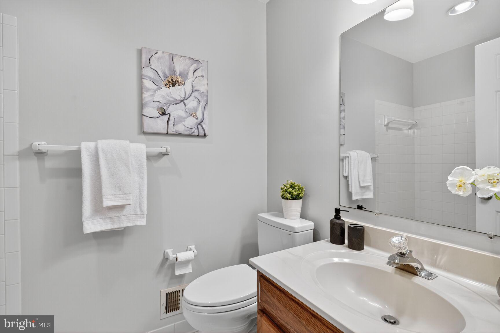 WILLOW CREEK - Residential