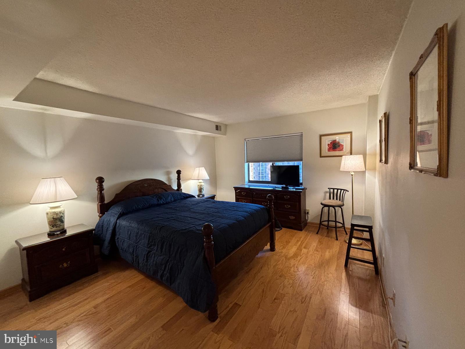 MONTEBELLO - Residential Lease