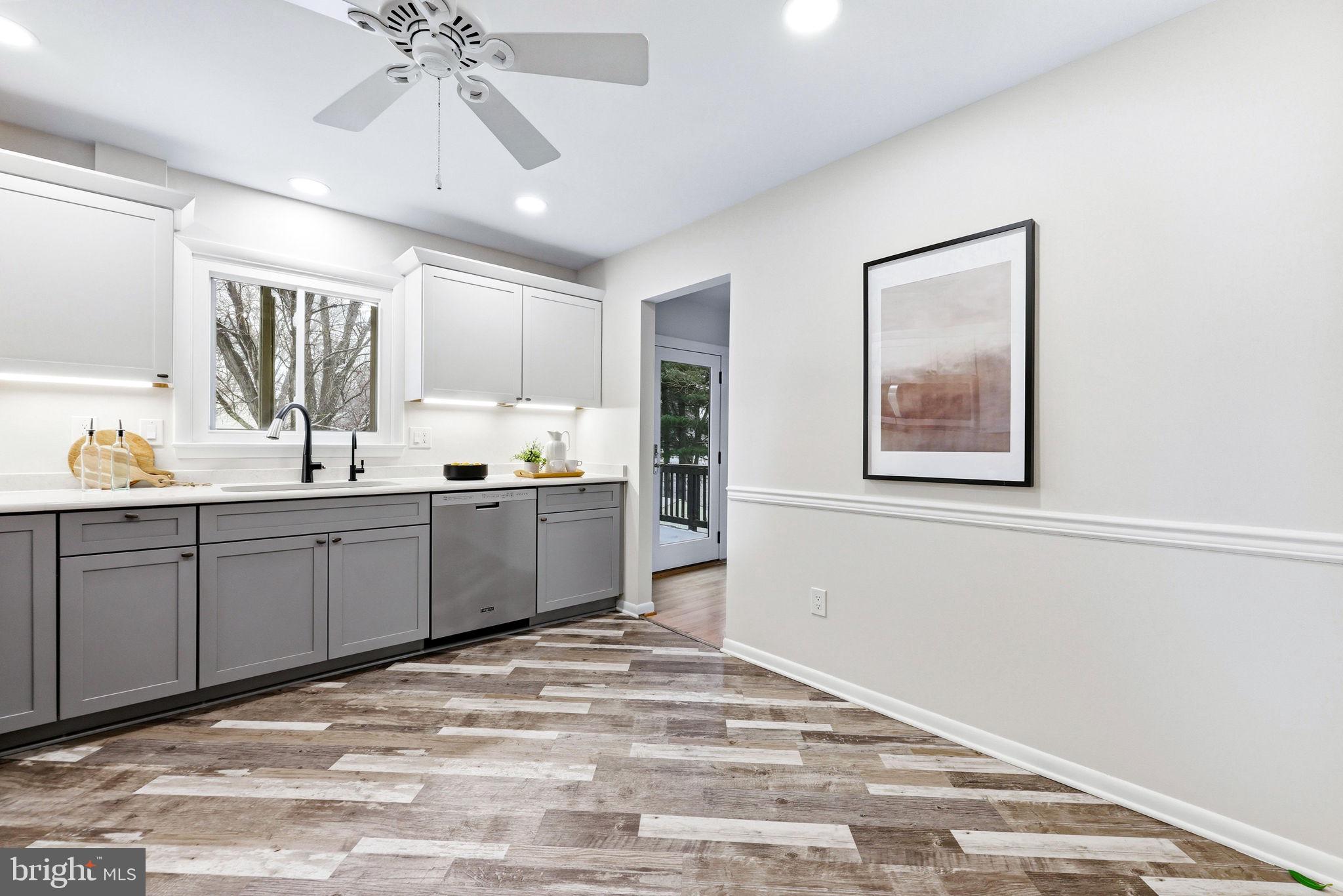 LAKELAND HEIGHTS - Residential