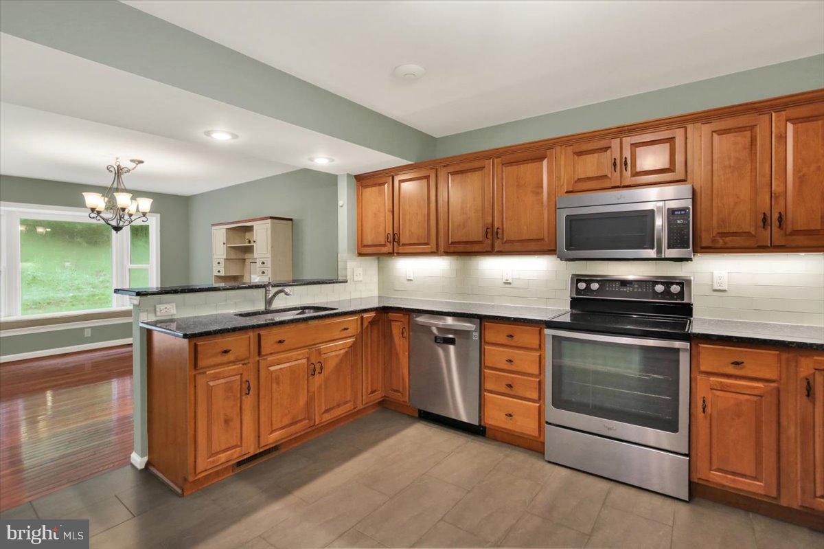 546 KENNELWOODS DRIVE