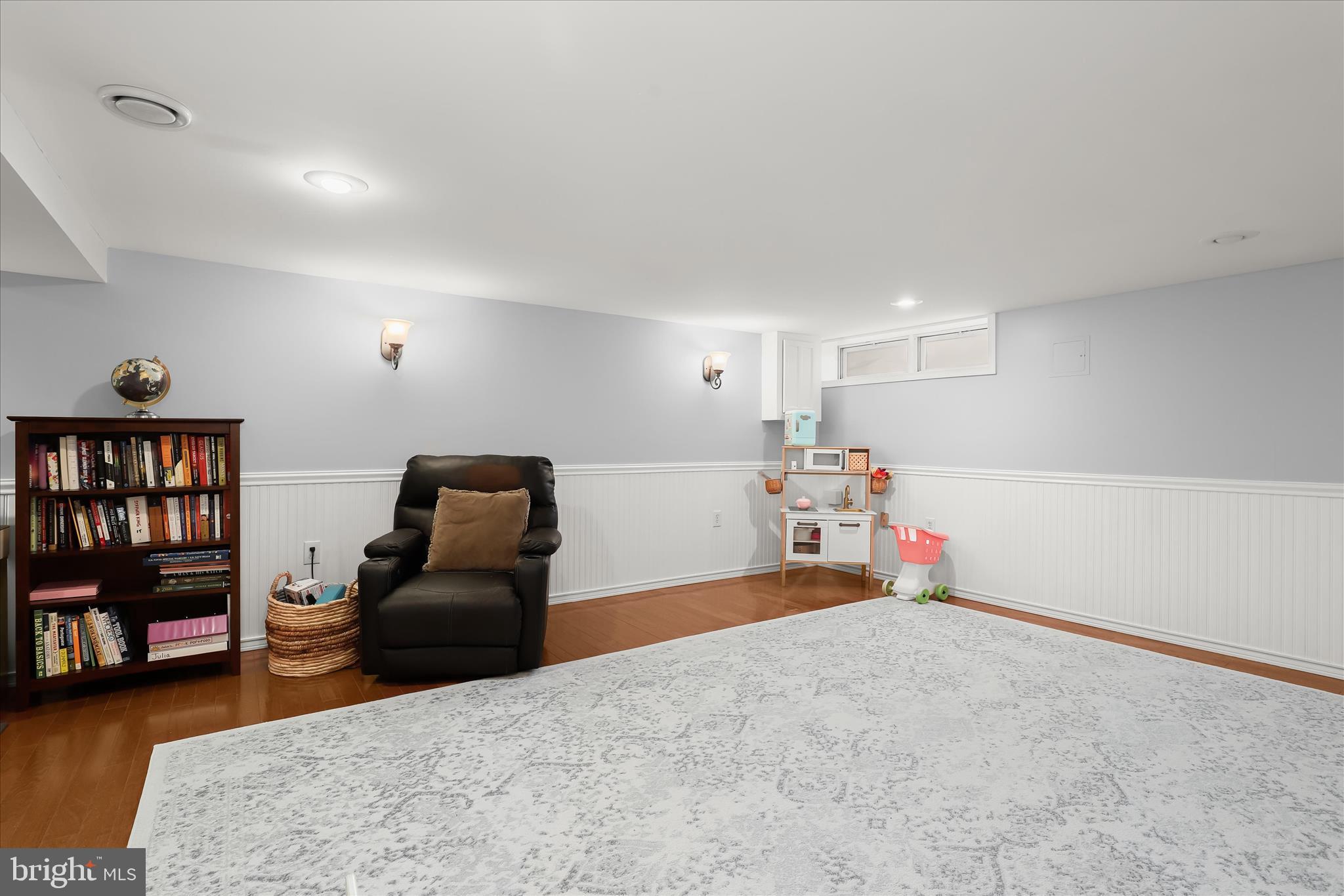 LOCH RAVEN VILLAGE - Residential