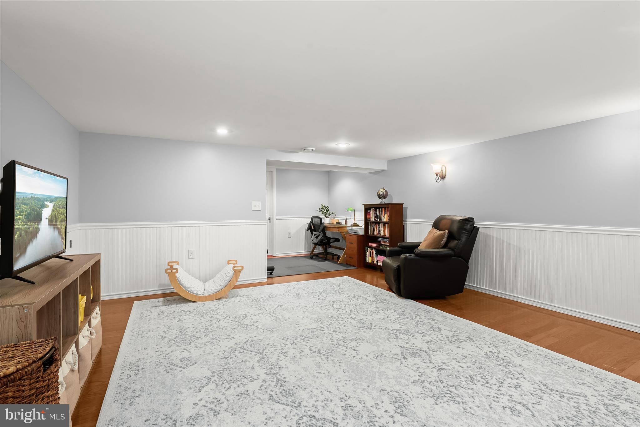 LOCH RAVEN VILLAGE - Residential