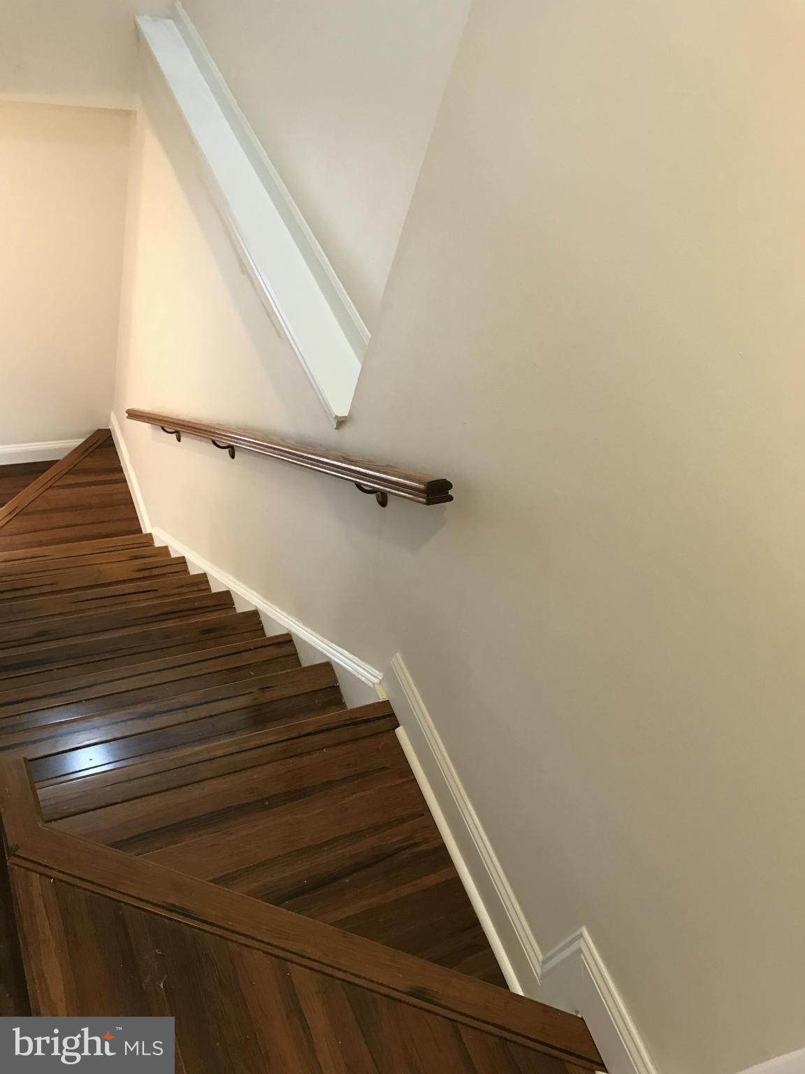 LONG REACH - Residential Lease