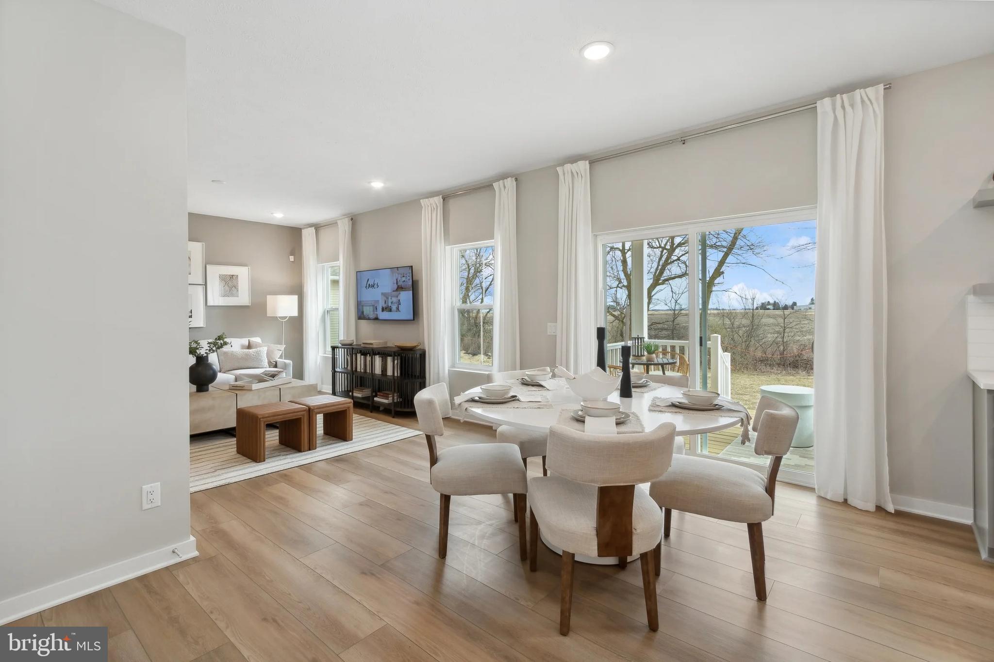 LIBERTY RUN - Residential