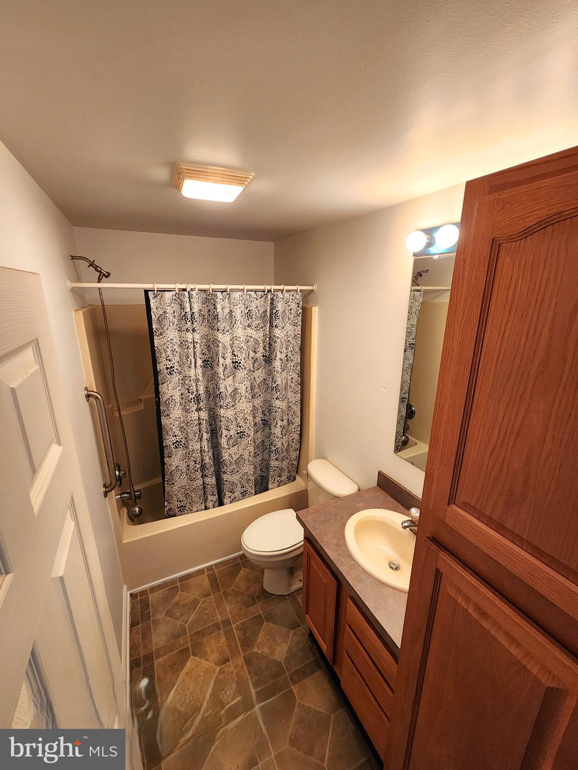 SANDY BEACH - Residential