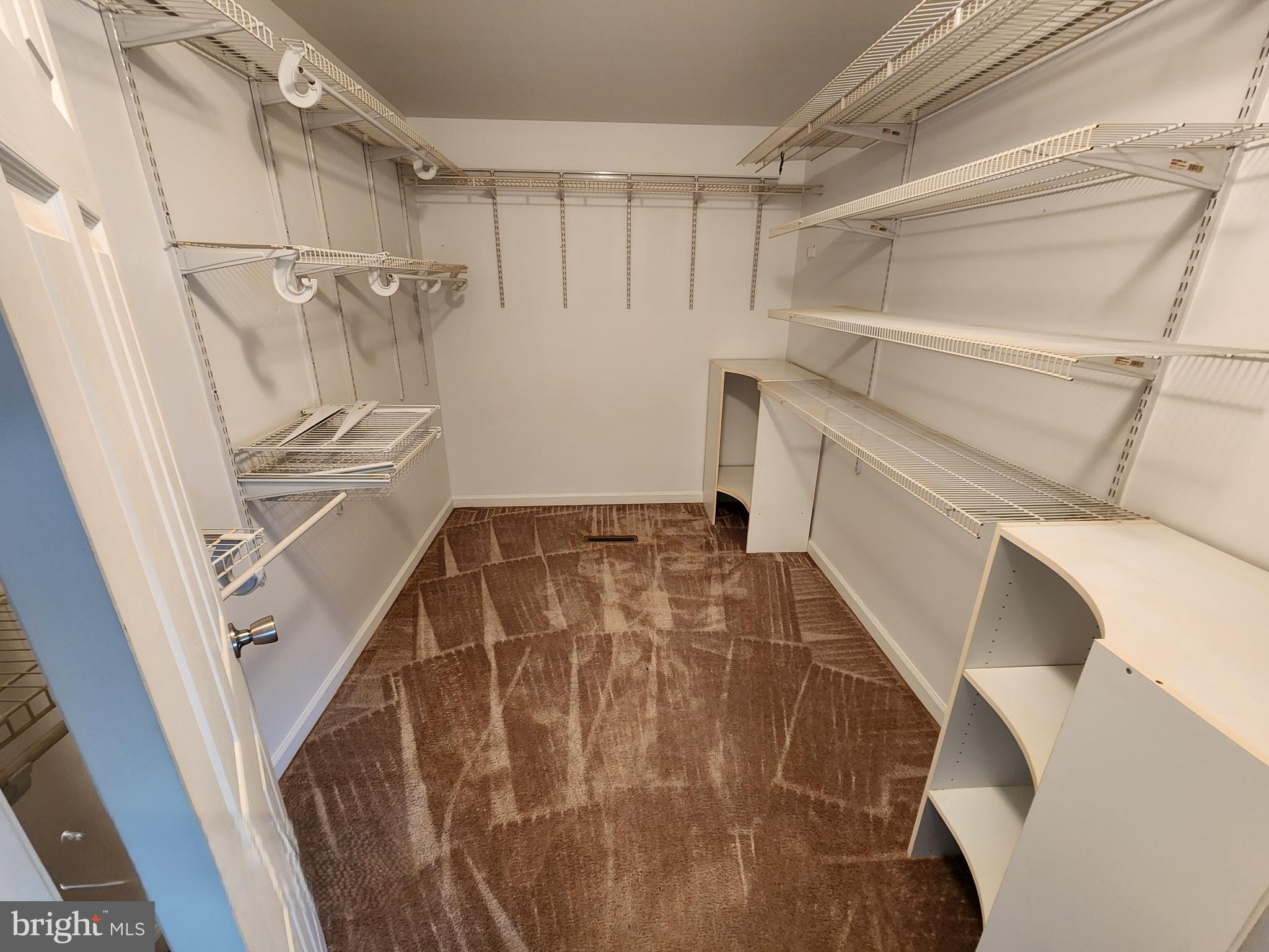 SANDY BEACH - Residential