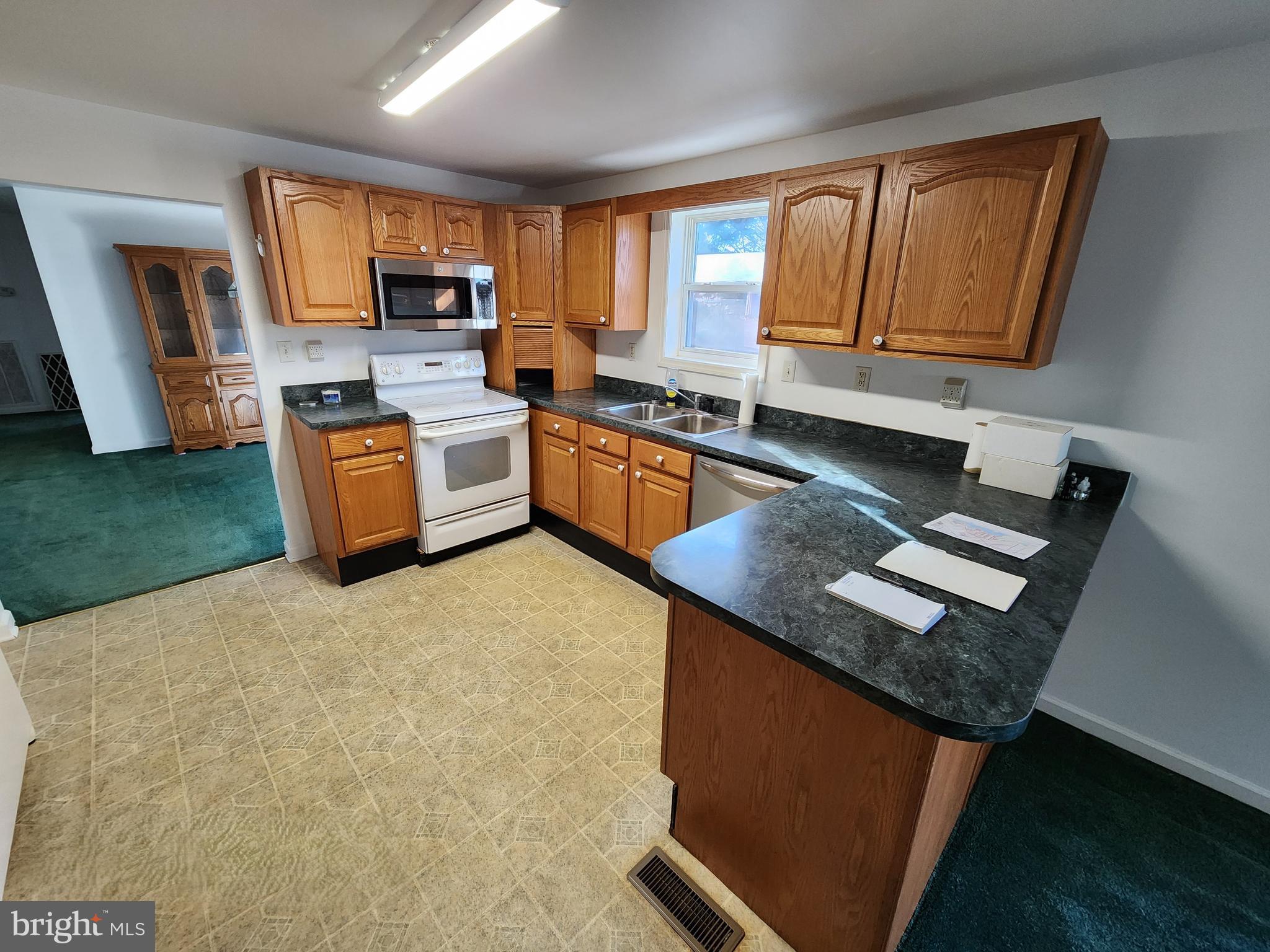 SANDY BEACH - Residential