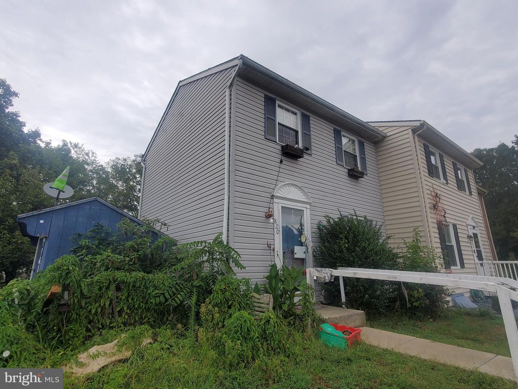 Photo of 820 Penny Lane, Mount Joy, PA 17552 (MLS # PALA2040790)