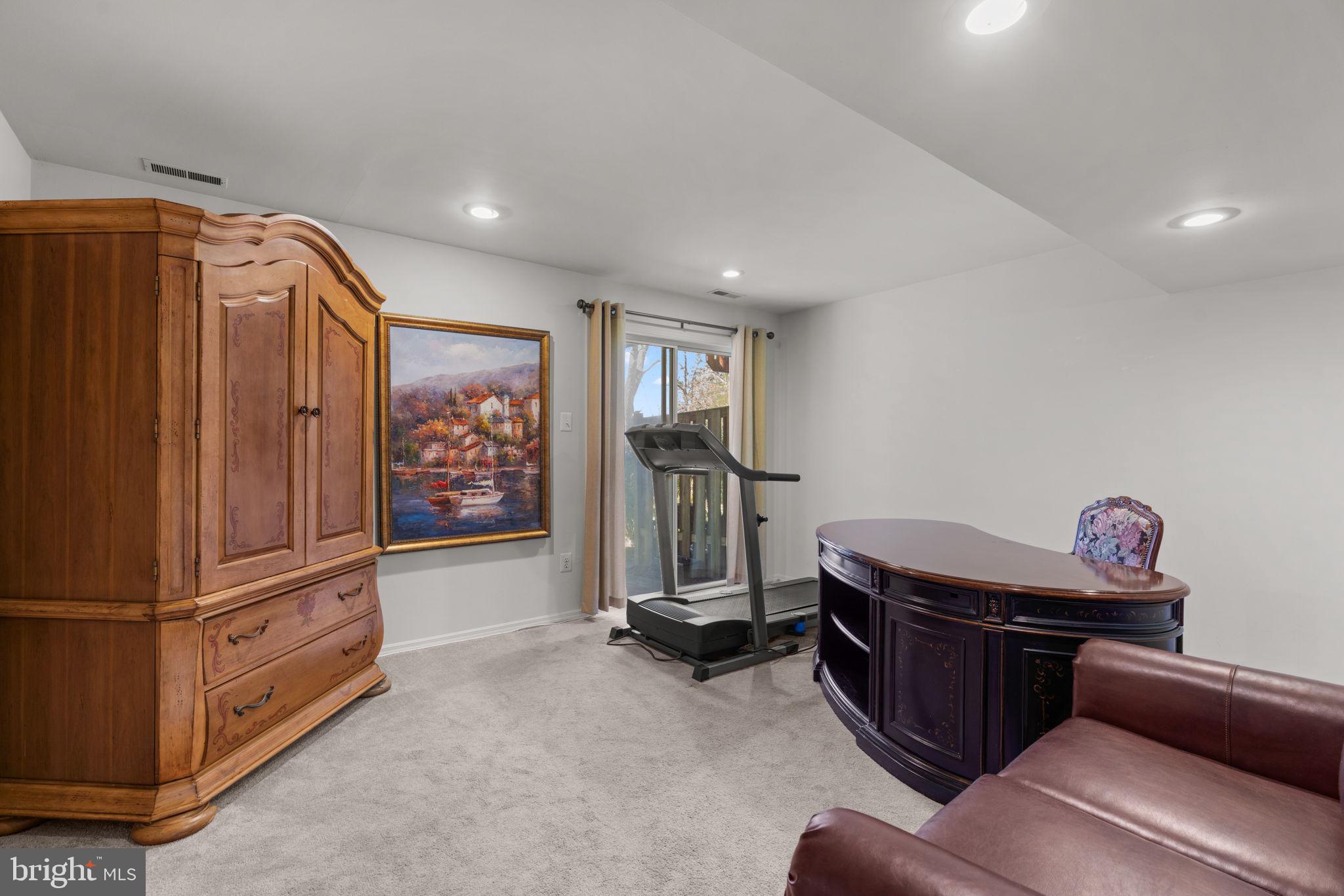 VILLAGE OF DORSEY SEARCH - Residential Lease