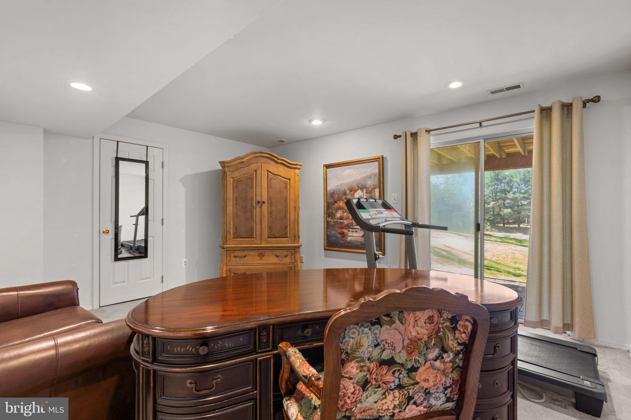 VILLAGE OF DORSEY SEARCH - Residential Lease