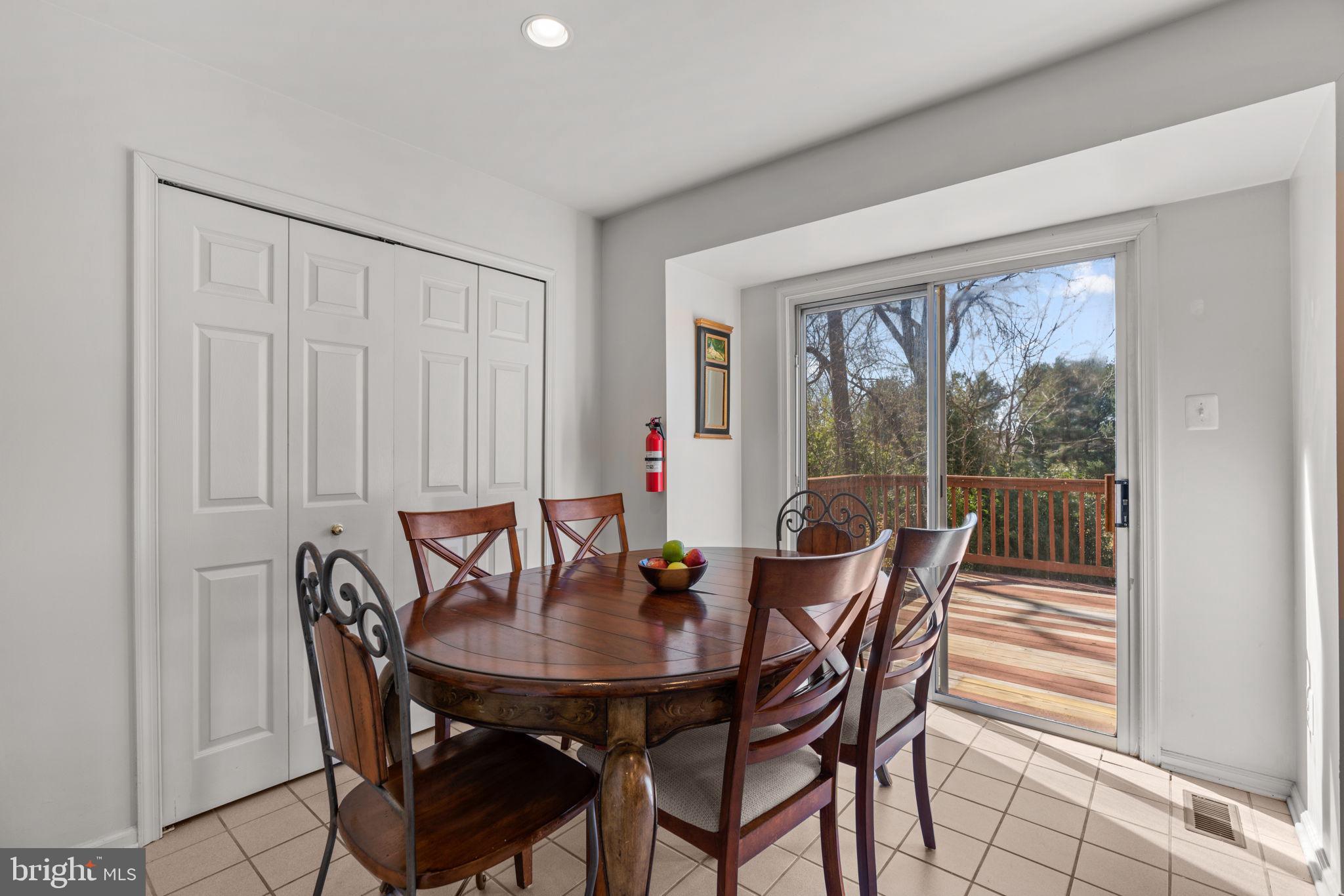 VILLAGE OF DORSEY SEARCH - Residential Lease