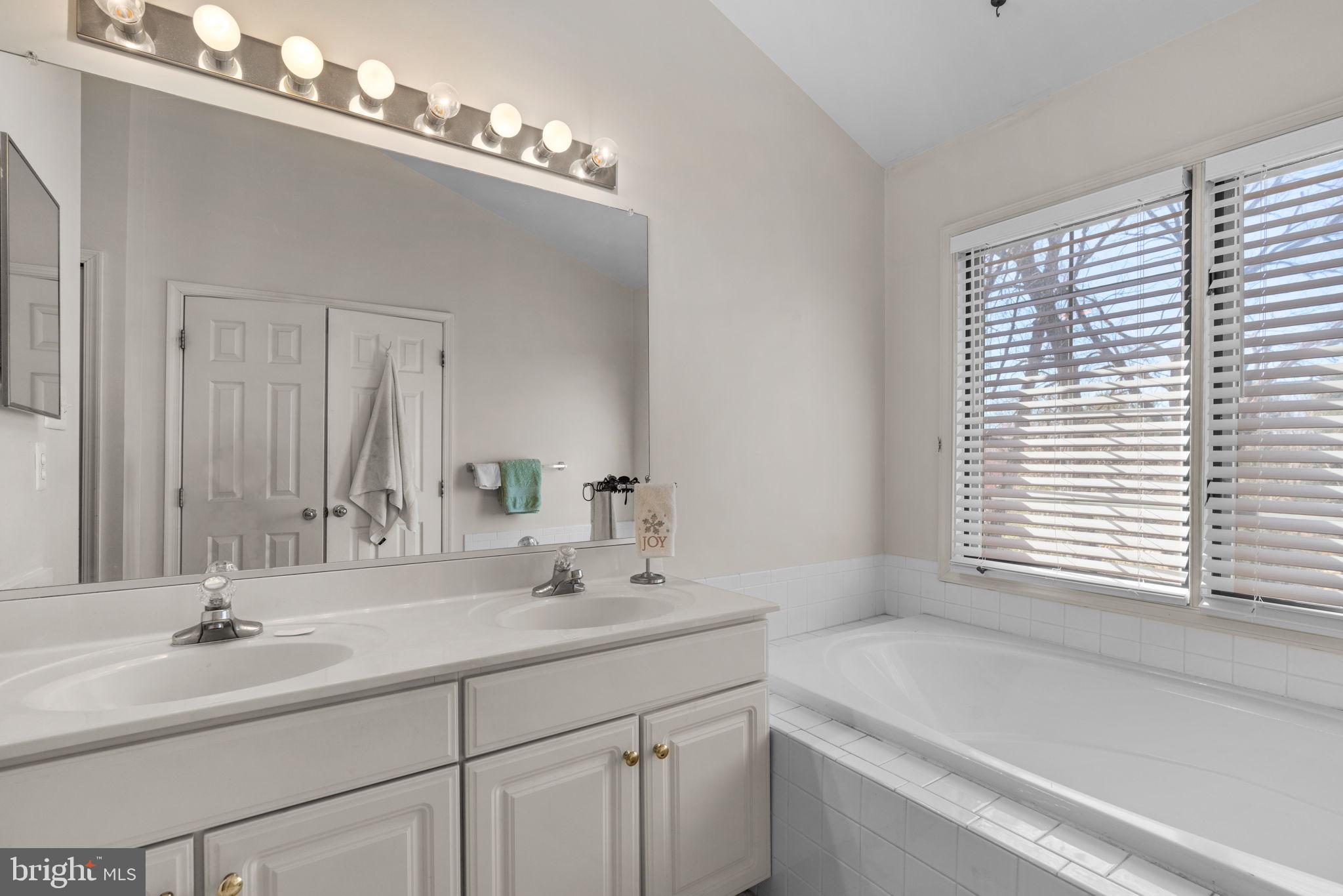 VILLAGE OF DORSEY SEARCH - Residential Lease