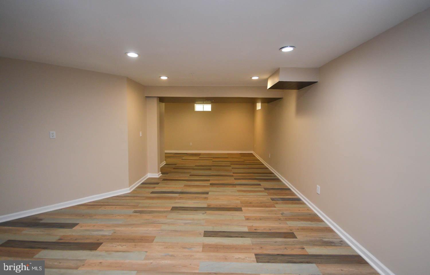 KELLYS LANDING-PLAT ONE> - Residential