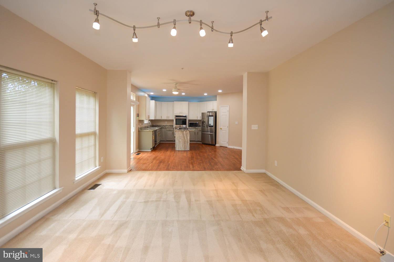 KELLYS LANDING-PLAT ONE> - Residential