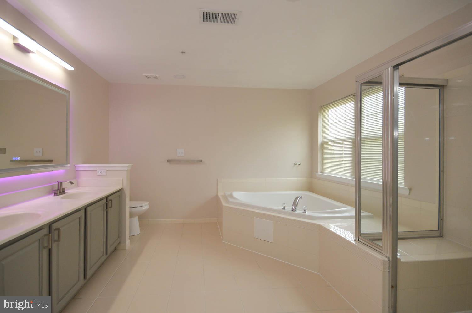 KELLYS LANDING-PLAT ONE> - Residential