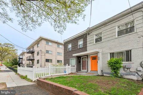 1525 Morris Road SE, Washington, DC MLS: DCDC2195442