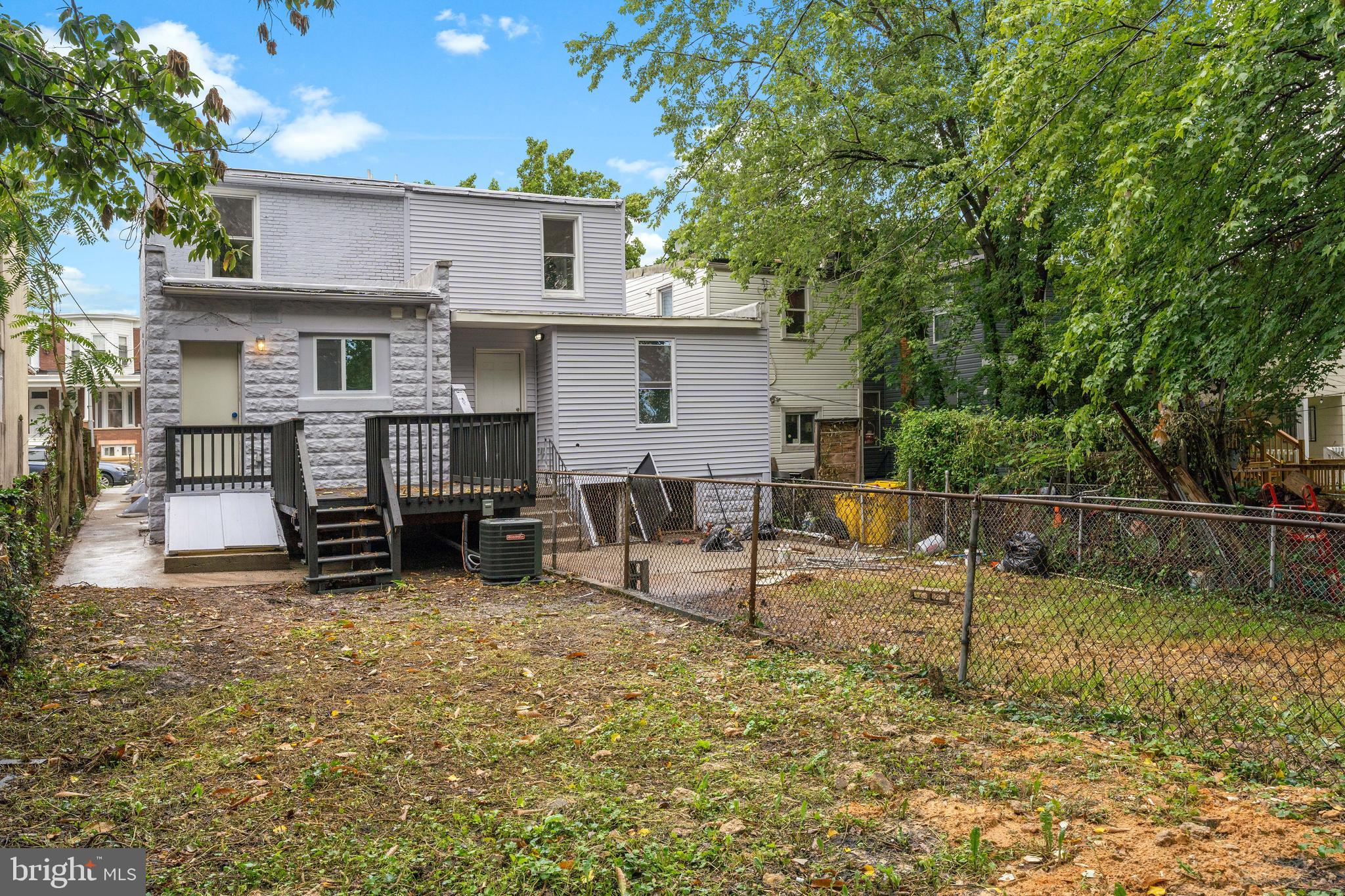 WAVERLY - Residential