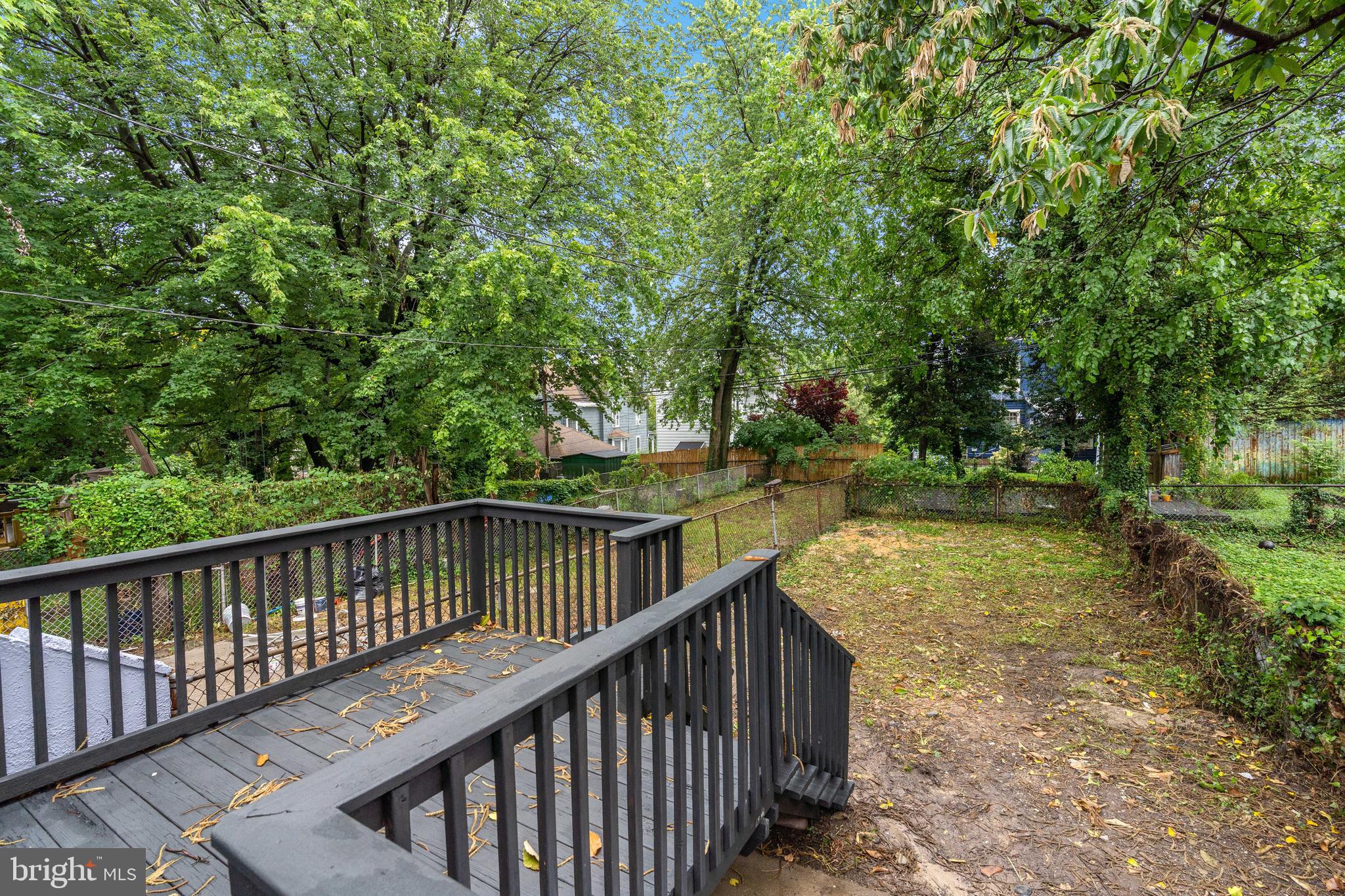 WAVERLY - Residential