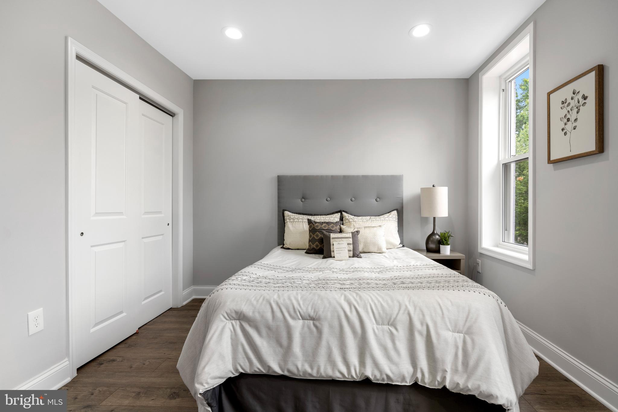 WAVERLY - Residential