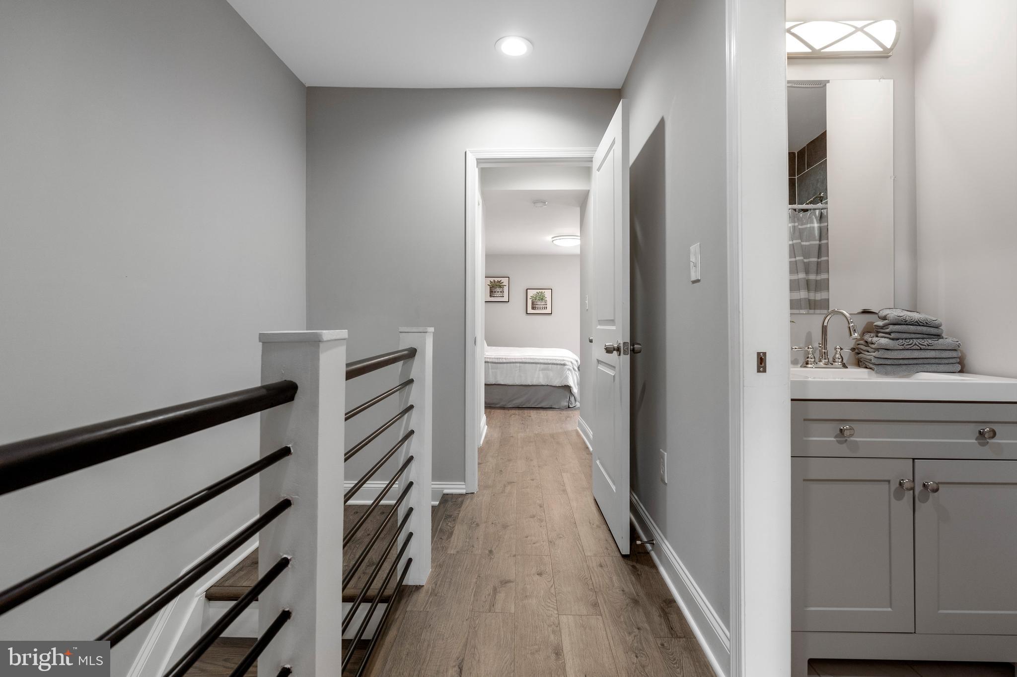 WAVERLY - Residential